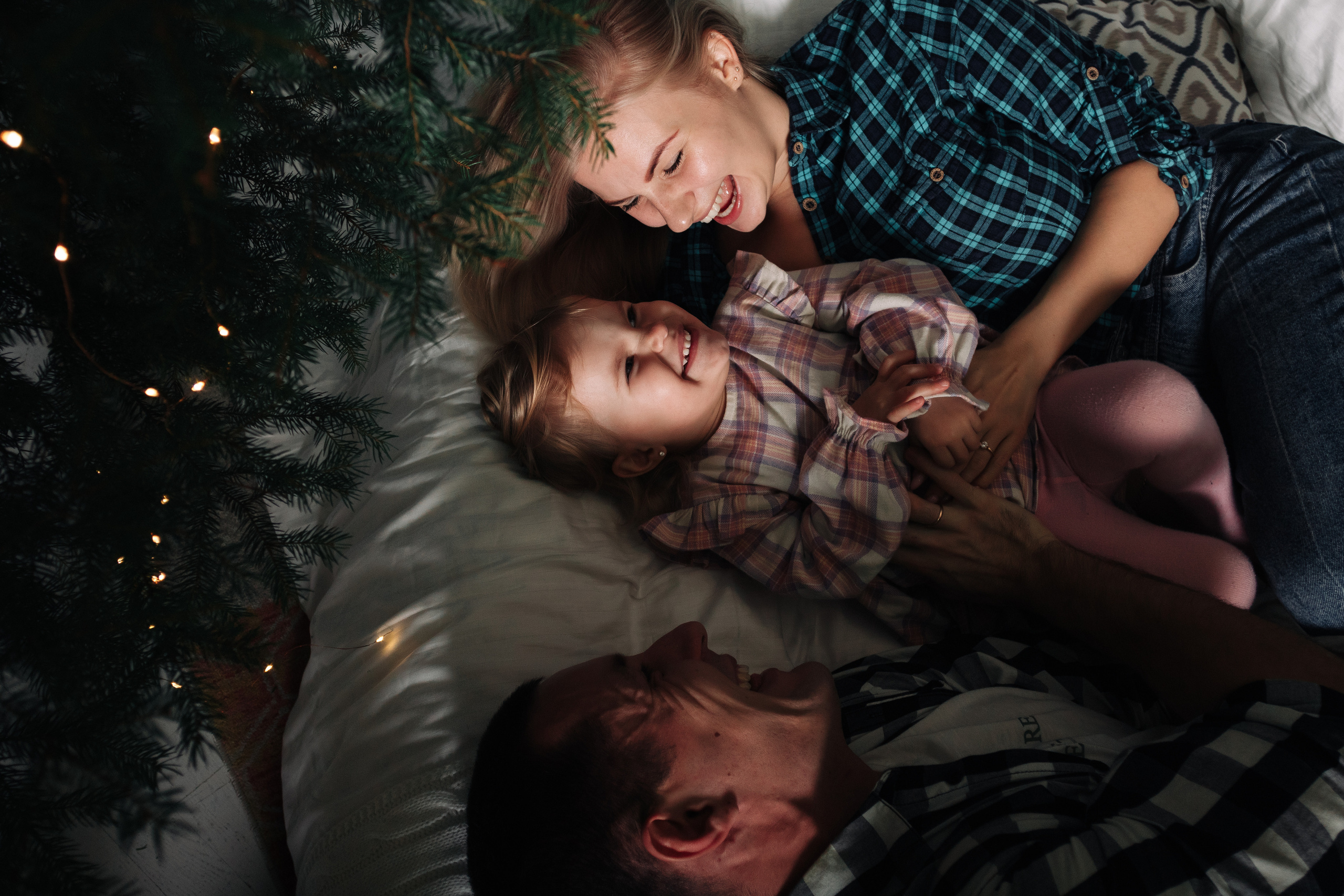 Алексей, Юлия, Дашка и Ромка. Фотограф Солигорск