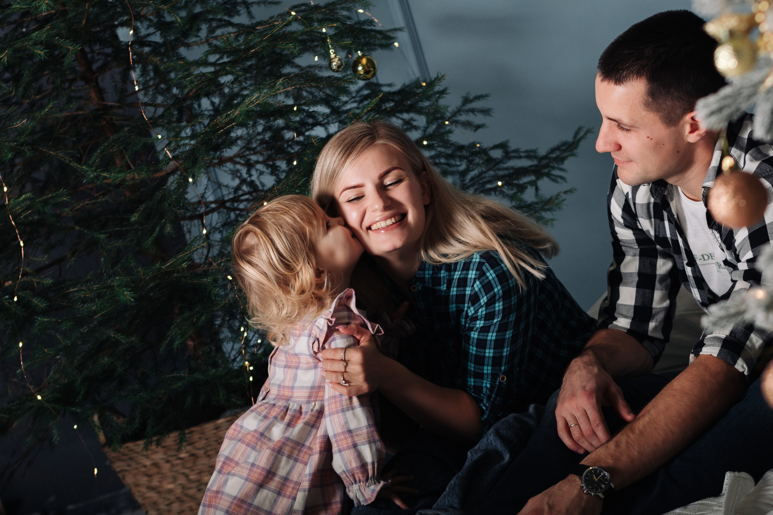 Алексей, Юлия, Дашка и Ромка. Фотограф Солигорск