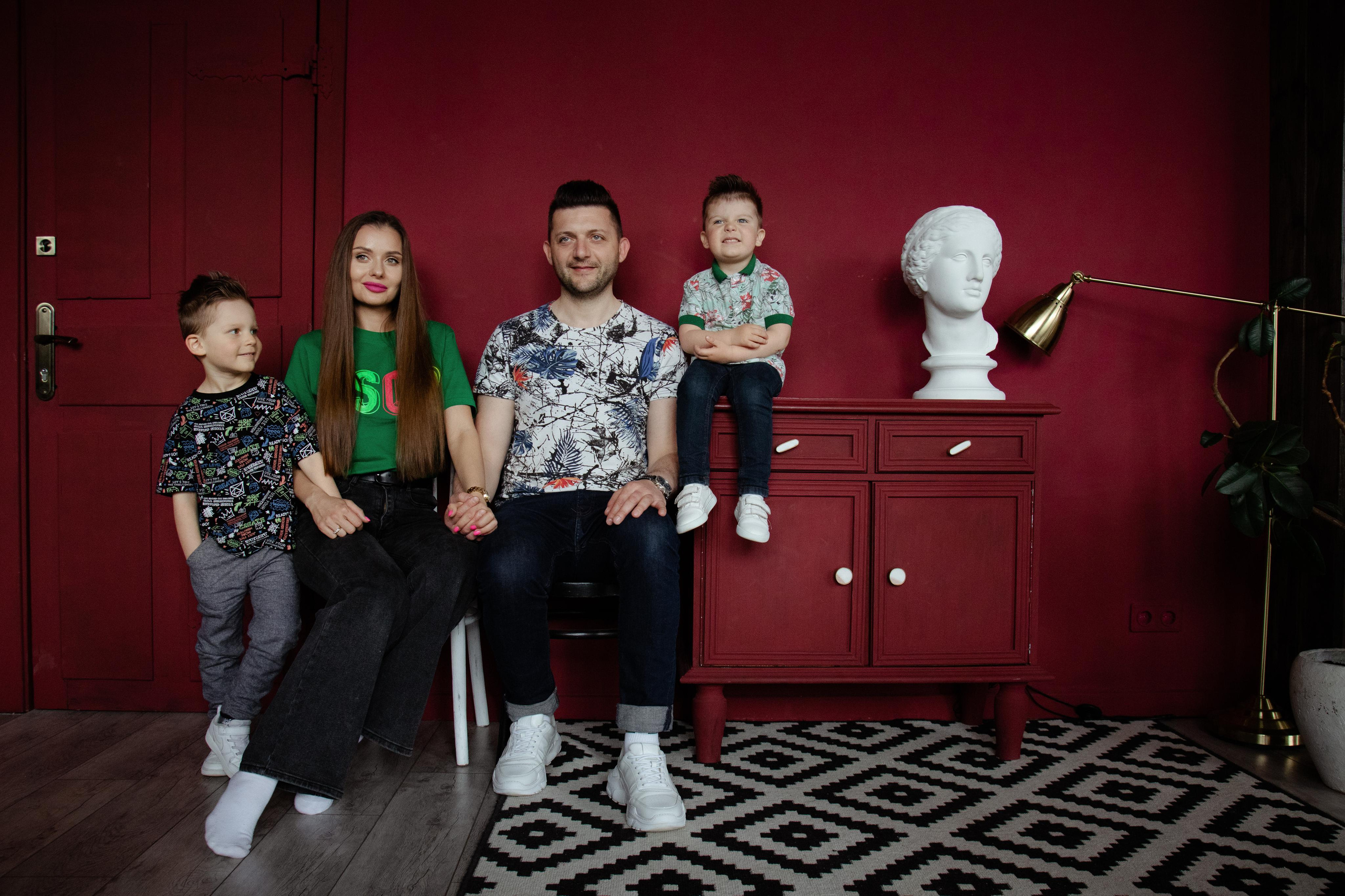 Маргарита, Олег, Радион и Ромка. Фотограф Солигорск