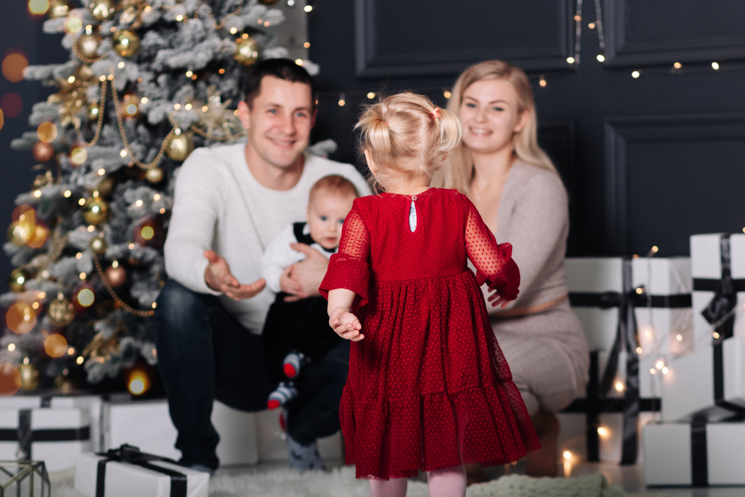 Алексей, Юлия, Дашка и Ромка. Фотограф Солигорск