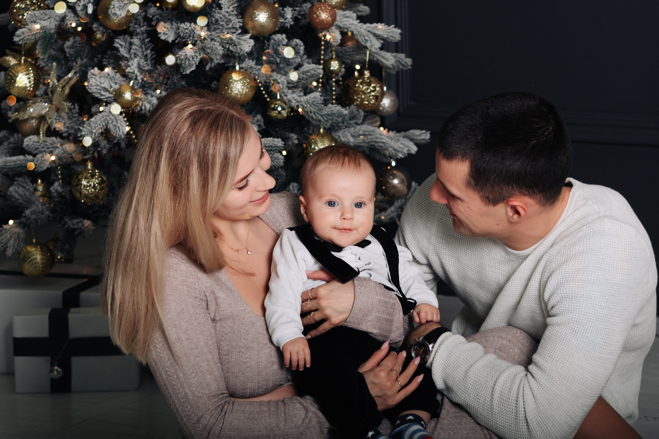 Алексей, Юлия, Дашка и Ромка. Фотограф Солигорск