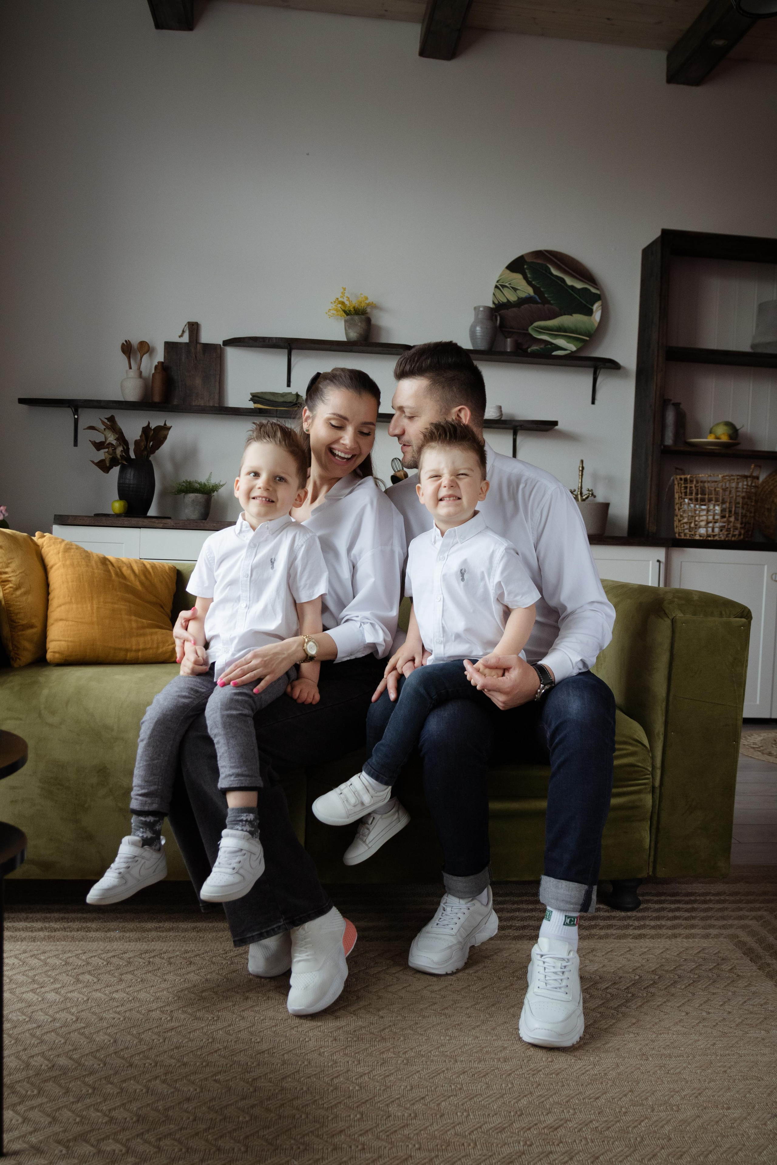 Маргарита, Олег, Радион и Ромка. Фотограф Солигорск