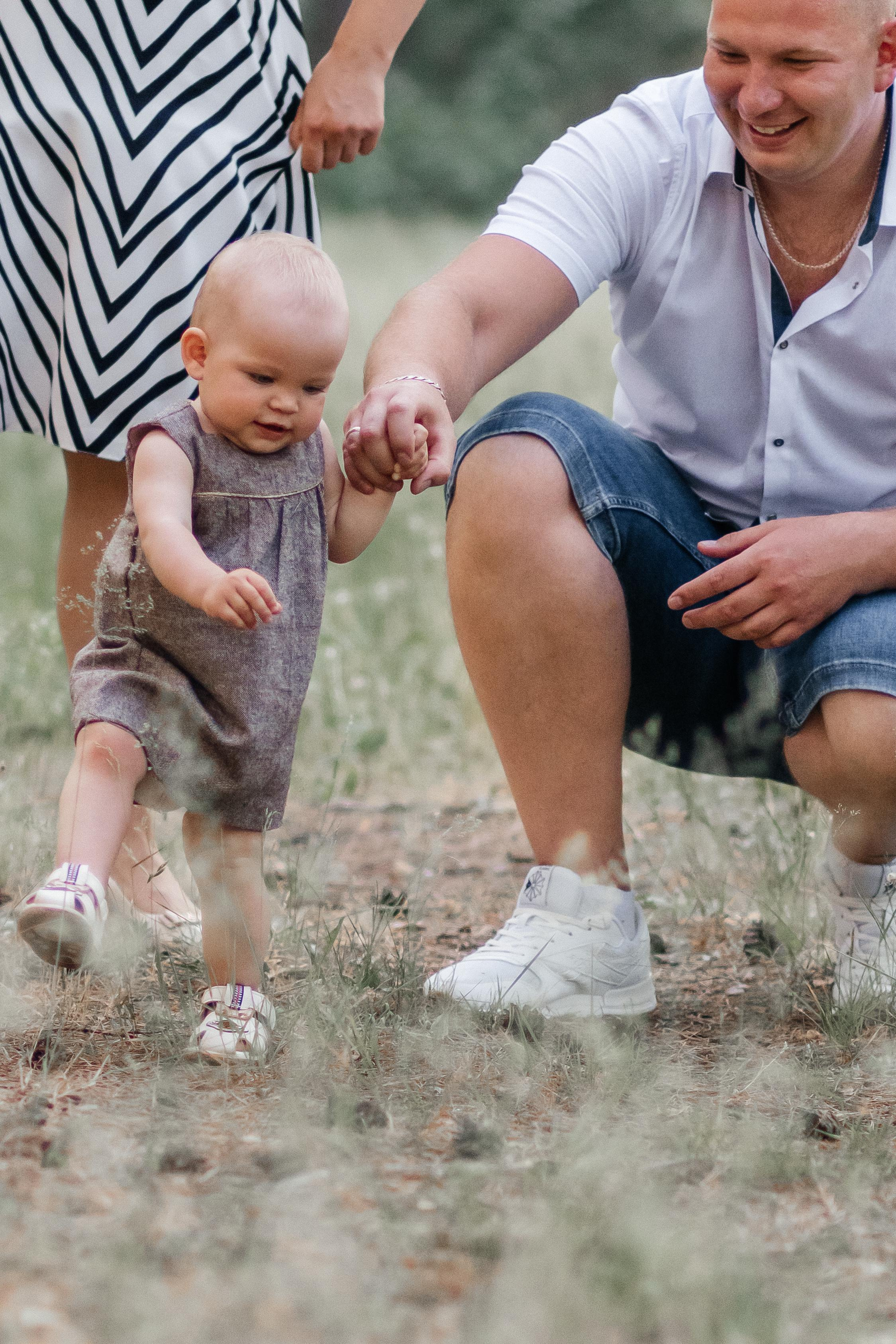 Виктория, мама Мария и папа Александр. Фотограф Солигорск