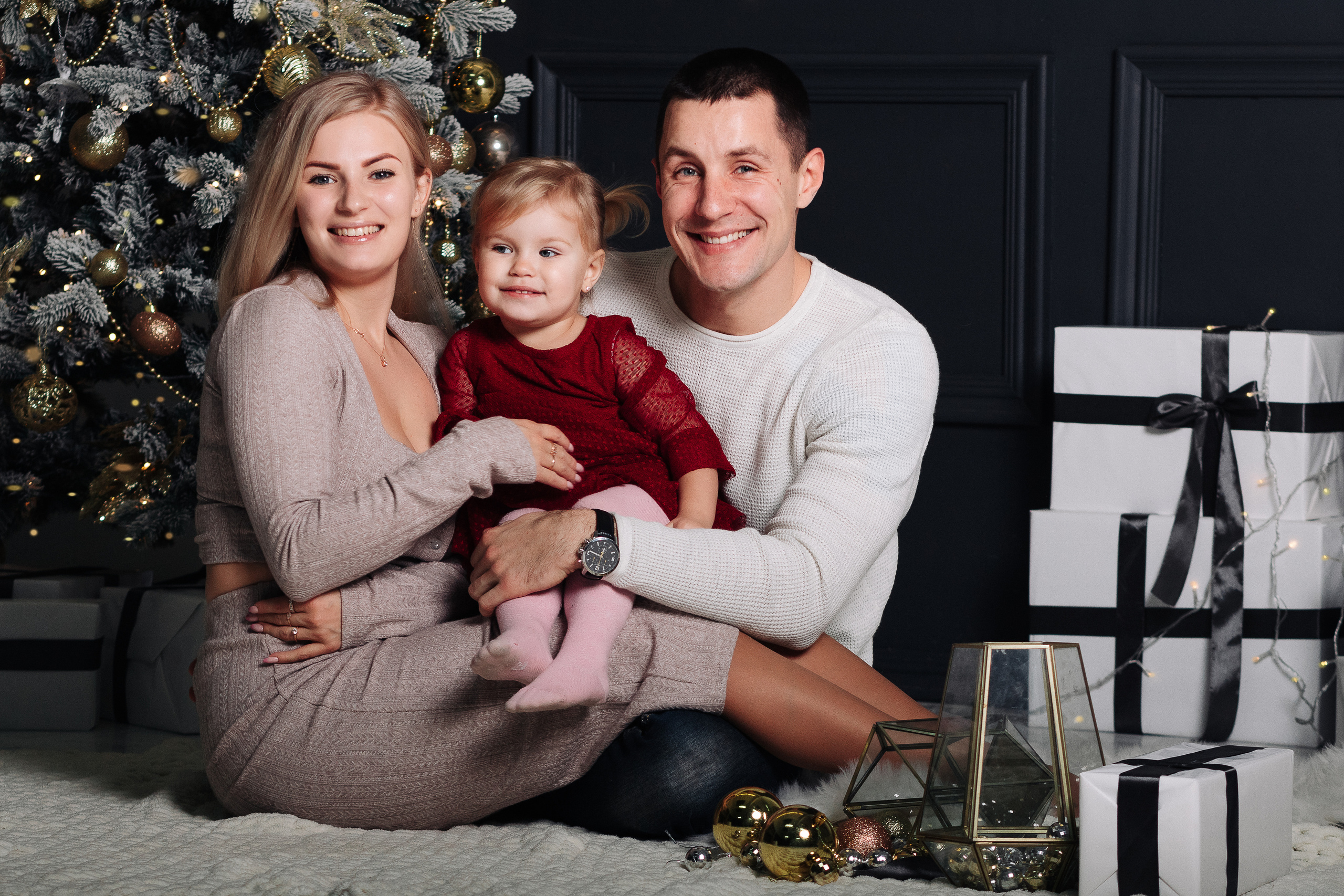 Алексей, Юлия, Дашка и Ромка. Фотограф Солигорск