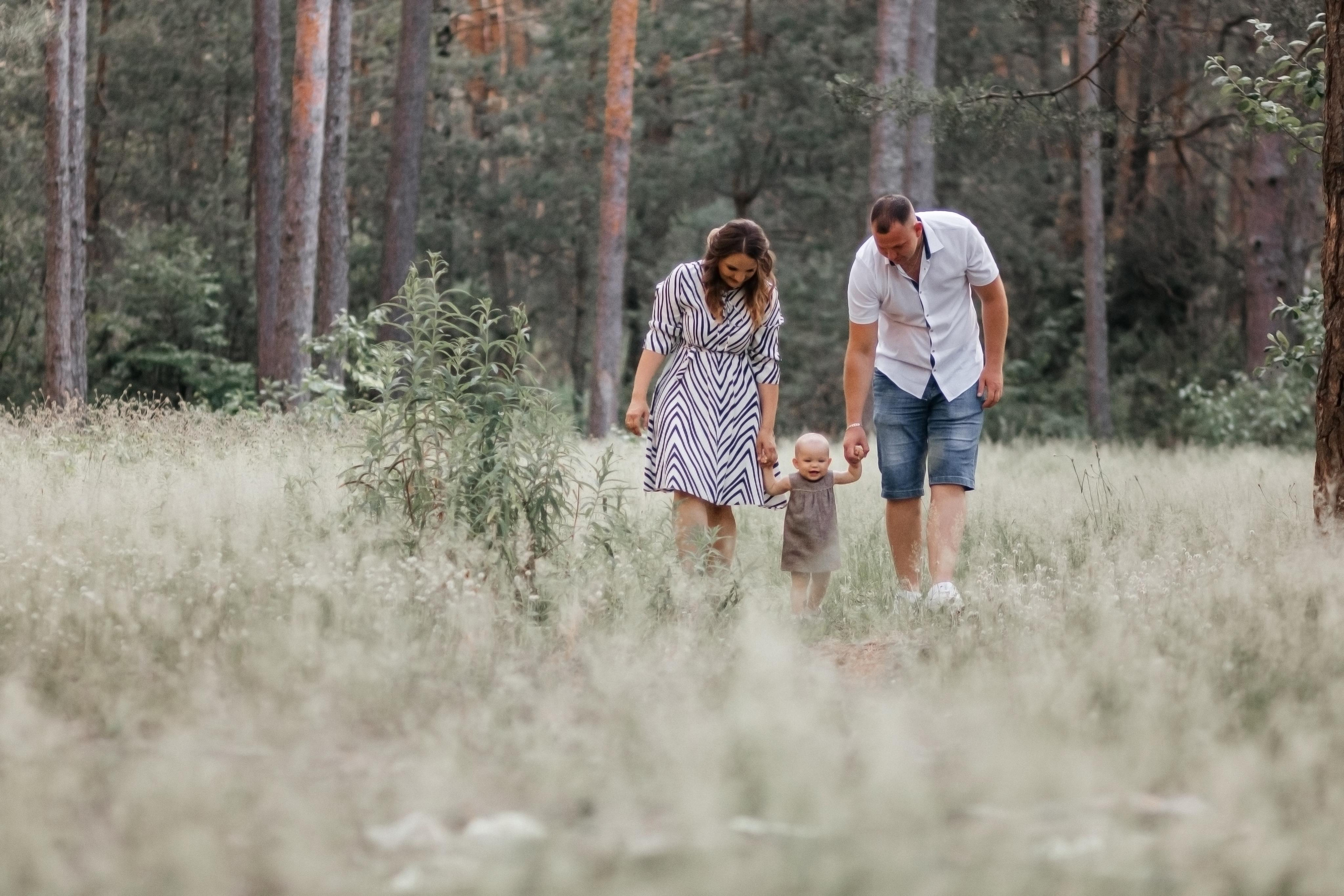 Виктория, мама Мария и папа Александр. Фотограф Солигорск