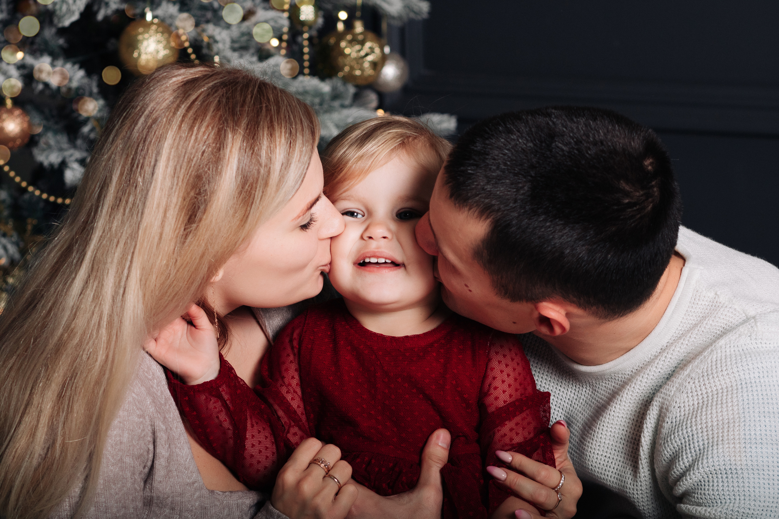 Алексей, Юлия, Дашка и Ромка. Фотограф Солигорск