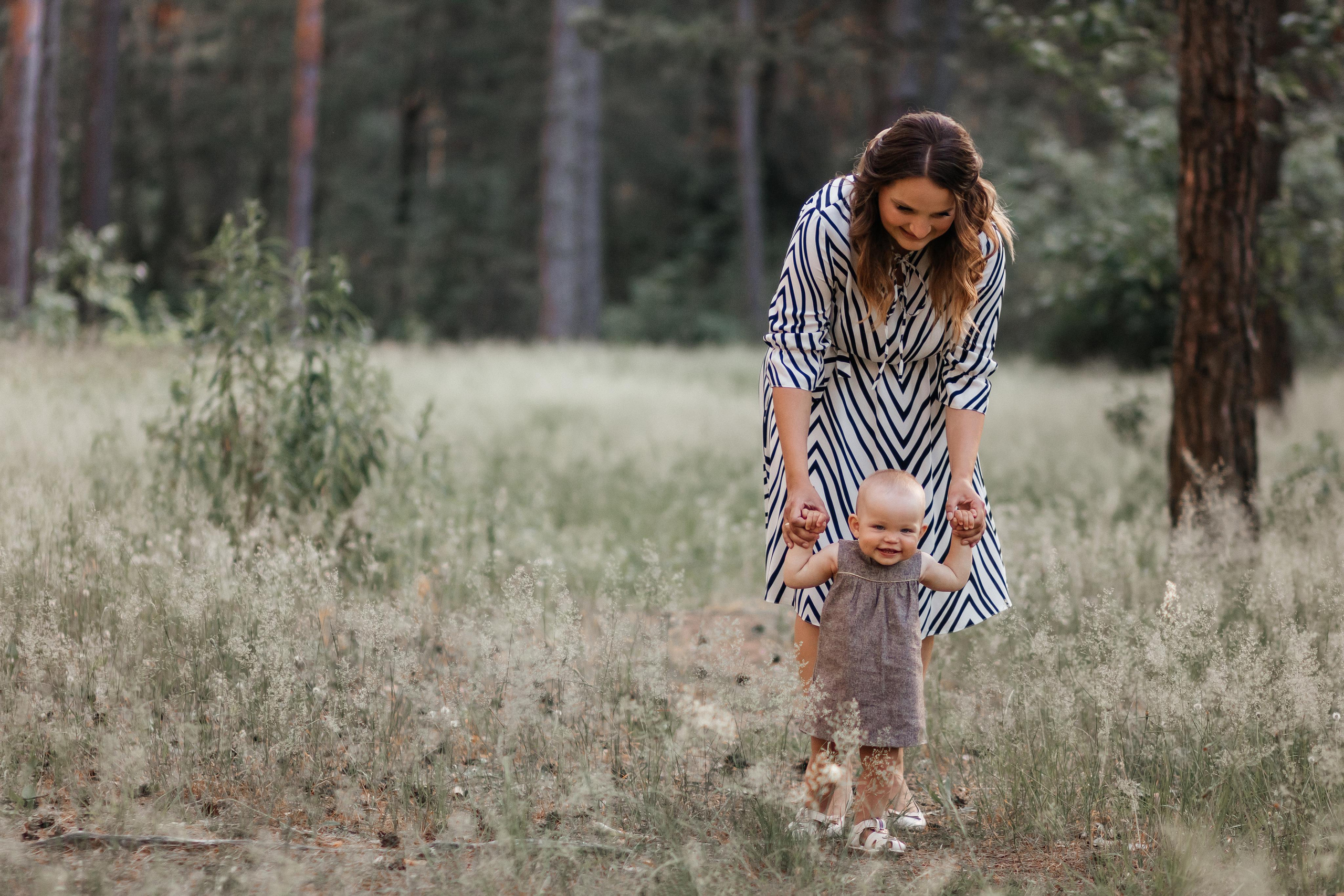 Виктория, мама Мария и папа Александр. Фотограф Солигорск