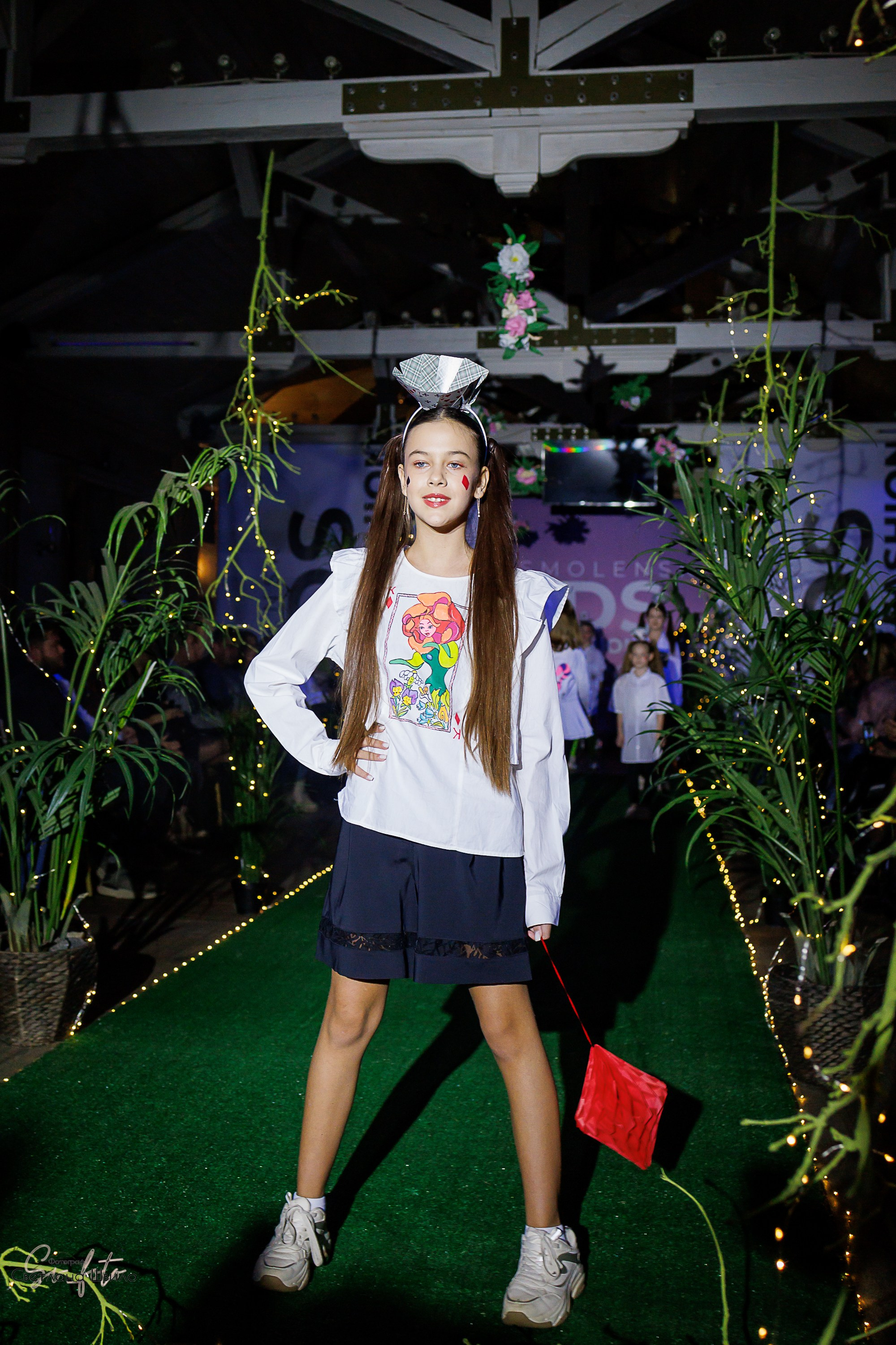 Smolensk Fashion Week_показы_ДЕНЬ 3_ФИНАЛ_Алиса в стране чудес. Главная