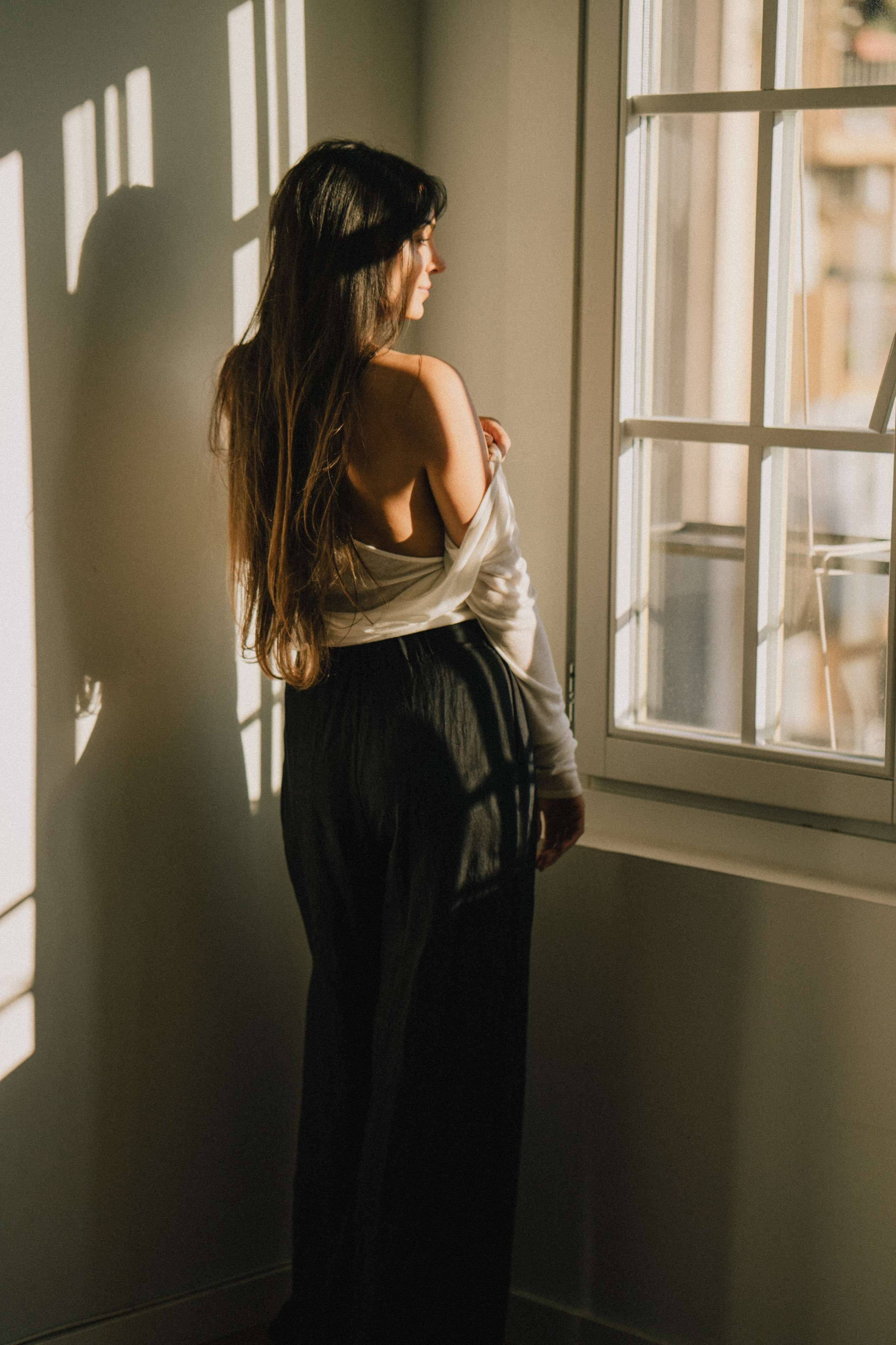 I am Diana, a portrait photographer. I take pictures around the world