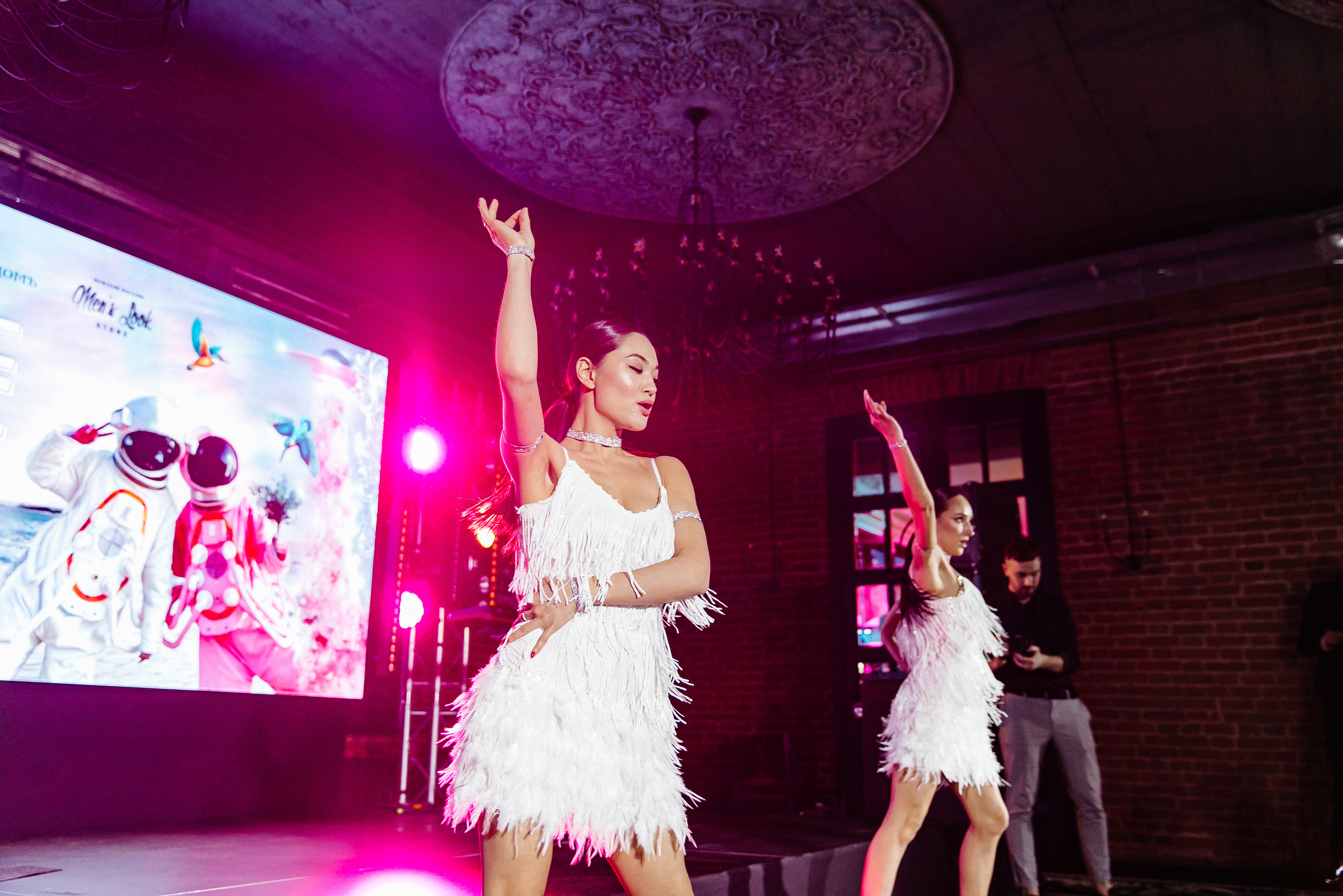 COSMIC MAGIC ДЕНЬ-X. Душевный фотограф Ваших самых ярких событий Марина Погребняк