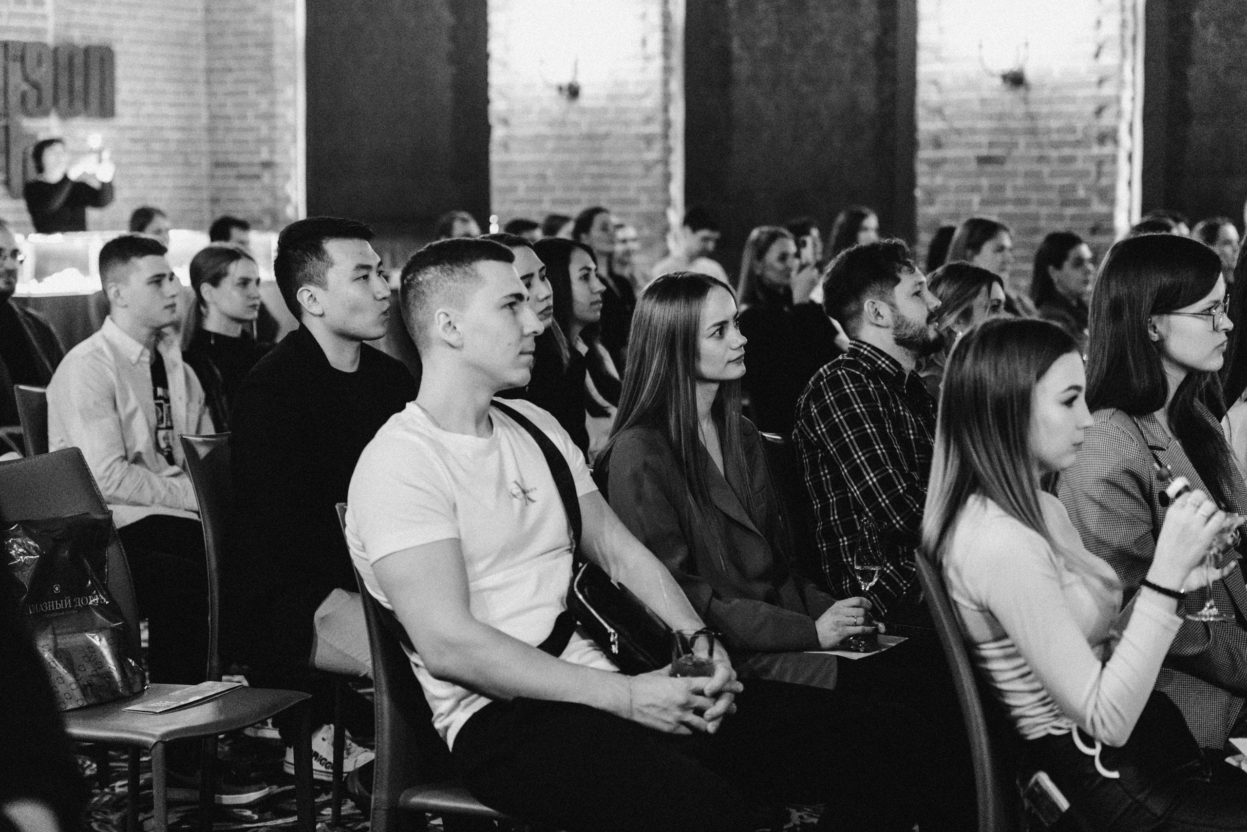 COSMIC MAGIC ДЕНЬ-X. Душевный фотограф Ваших самых ярких событий Марина Погребняк