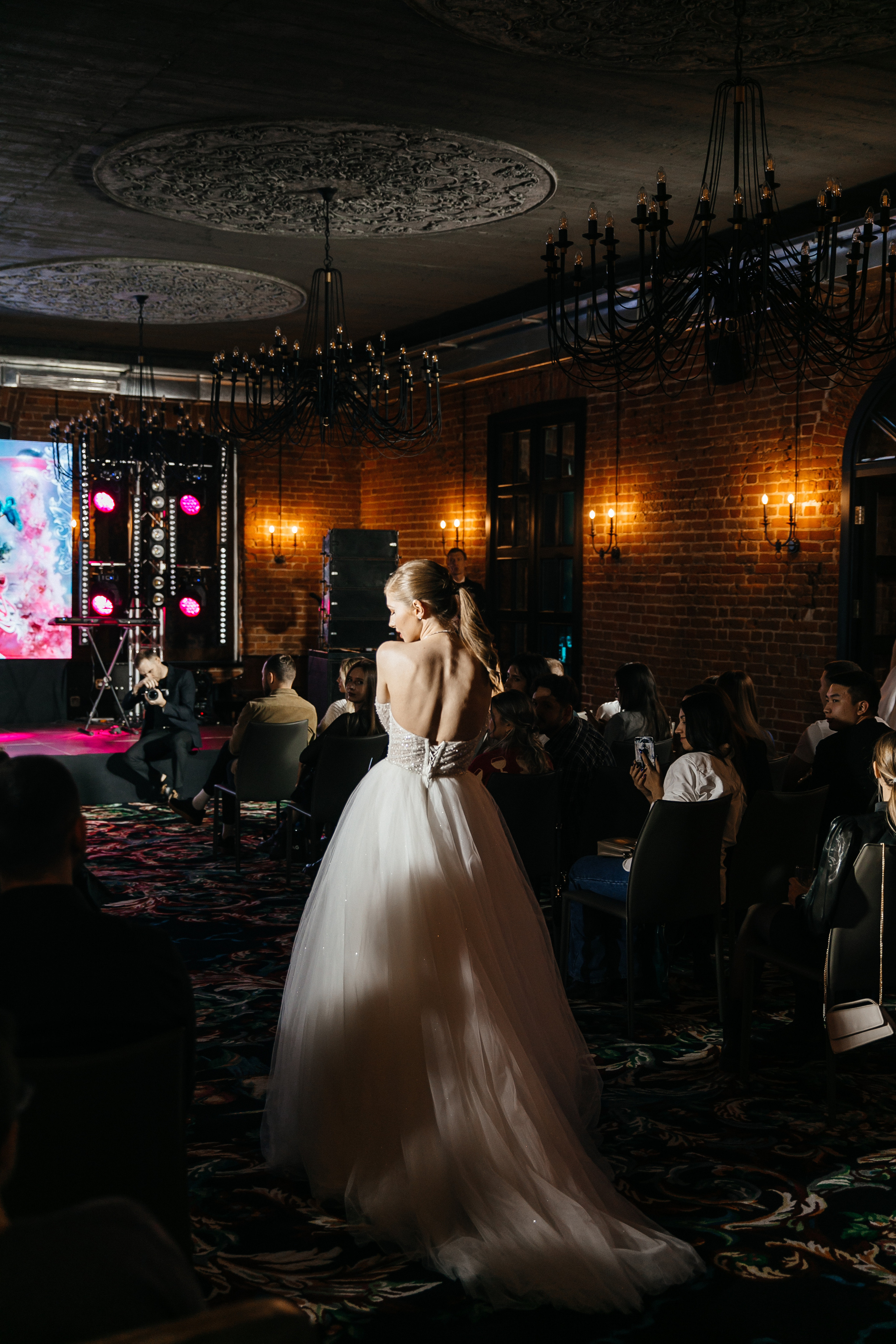 COSMIC MAGIC ДЕНЬ-X. Душевный фотограф Ваших самых ярких событий Марина Погребняк