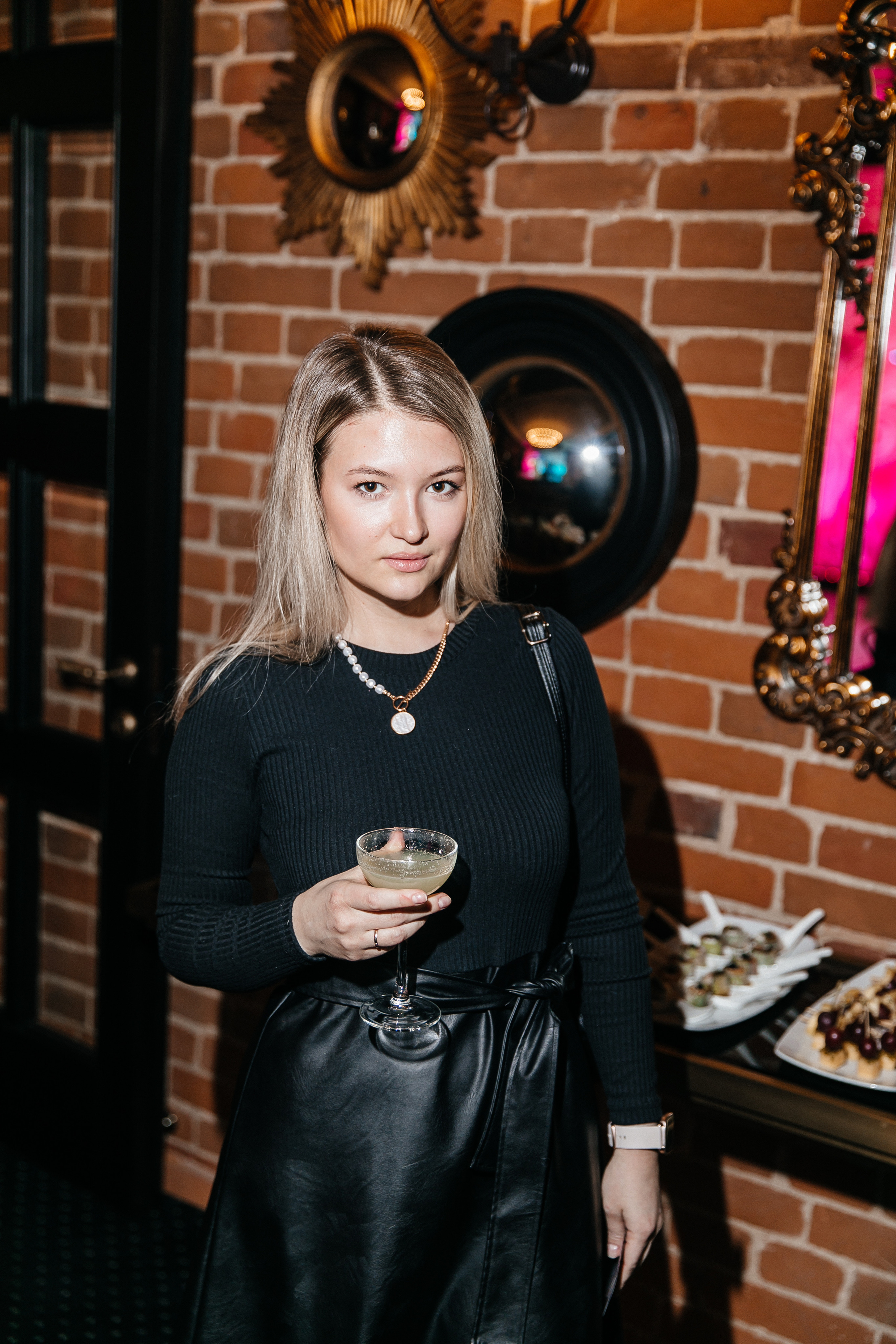 COSMIC MAGIC ДЕНЬ-X. Душевный фотограф Ваших самых ярких событий Марина Погребняк