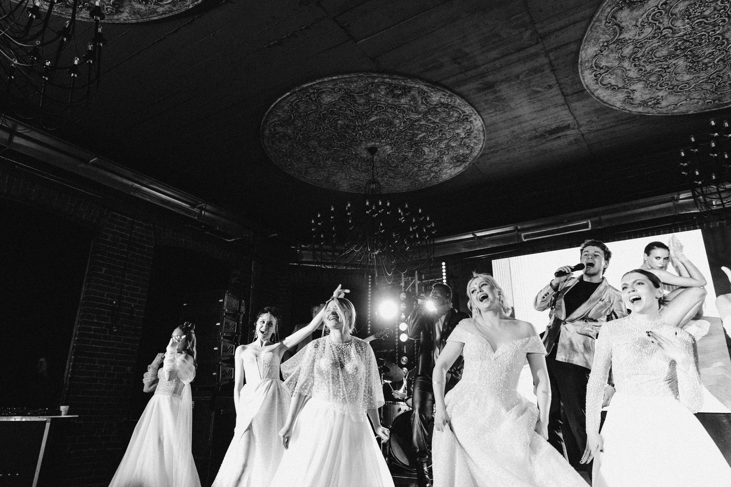 COSMIC MAGIC ДЕНЬ-X. Душевный фотограф Ваших самых ярких событий Марина Погребняк