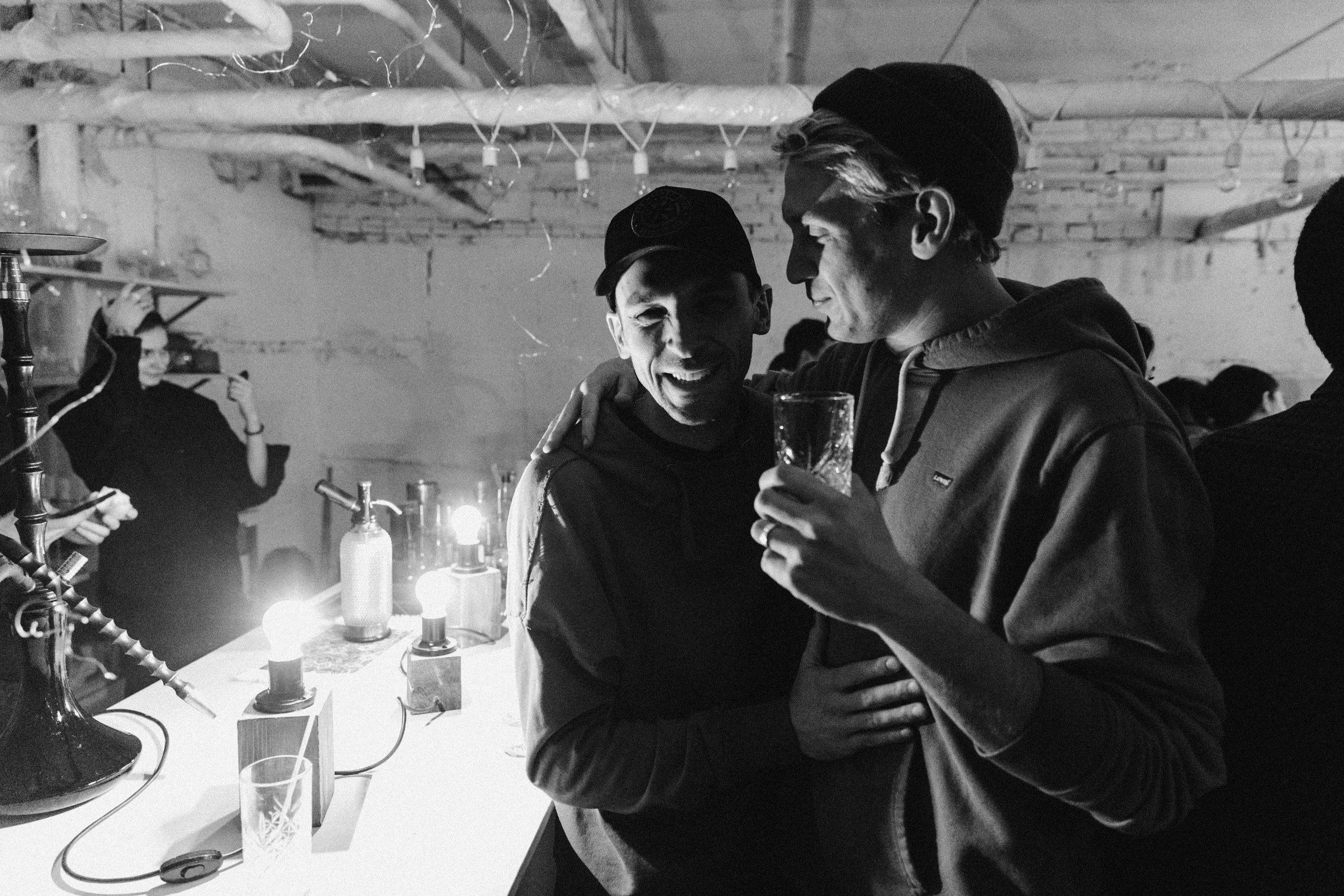 Открытый микрофон в Пространстве «Кудри и цветы». Душевный фотограф Ваших самых ярких событий Марина Погребняк