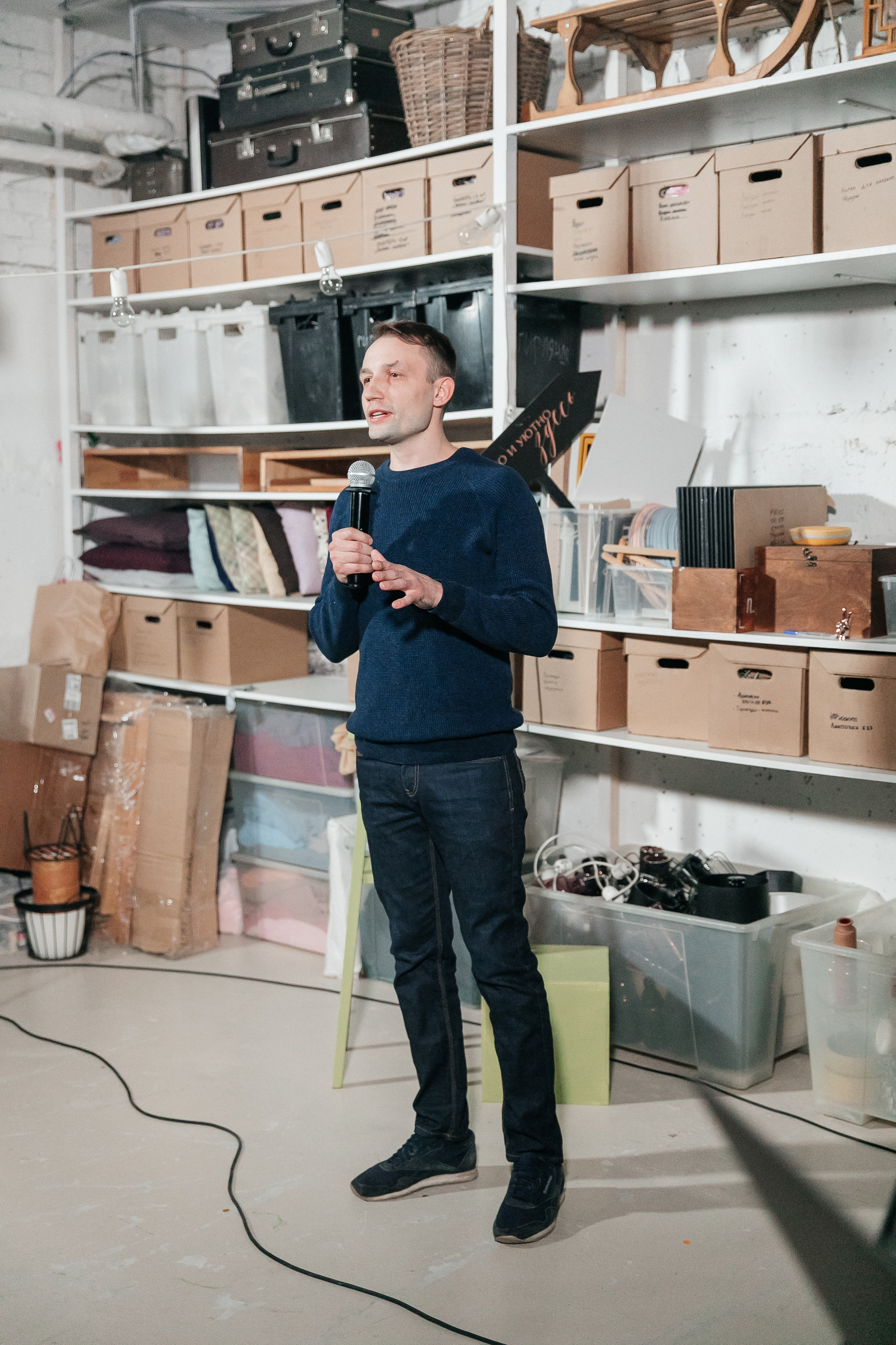 Открытый микрофон в Пространстве «Кудри и цветы». Душевный фотограф Ваших самых ярких событий Марина Погребняк