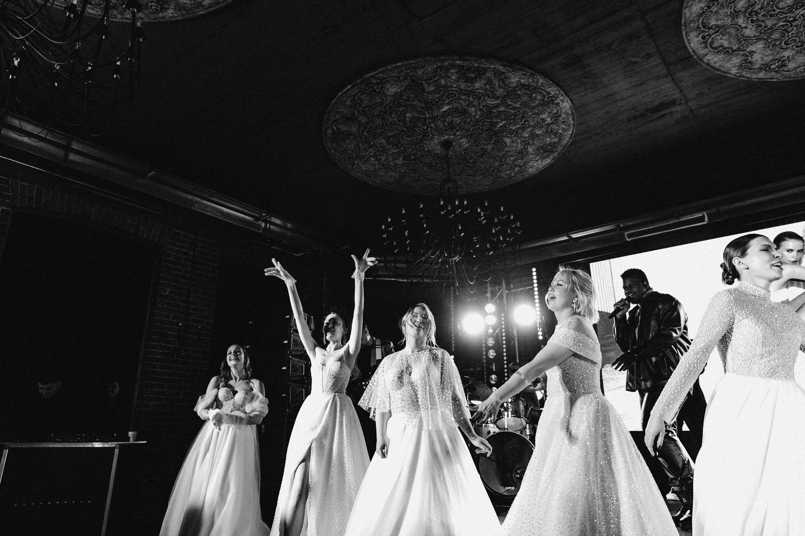 COSMIC MAGIC ДЕНЬ-X. Душевный фотограф Ваших самых ярких событий Марина Погребняк