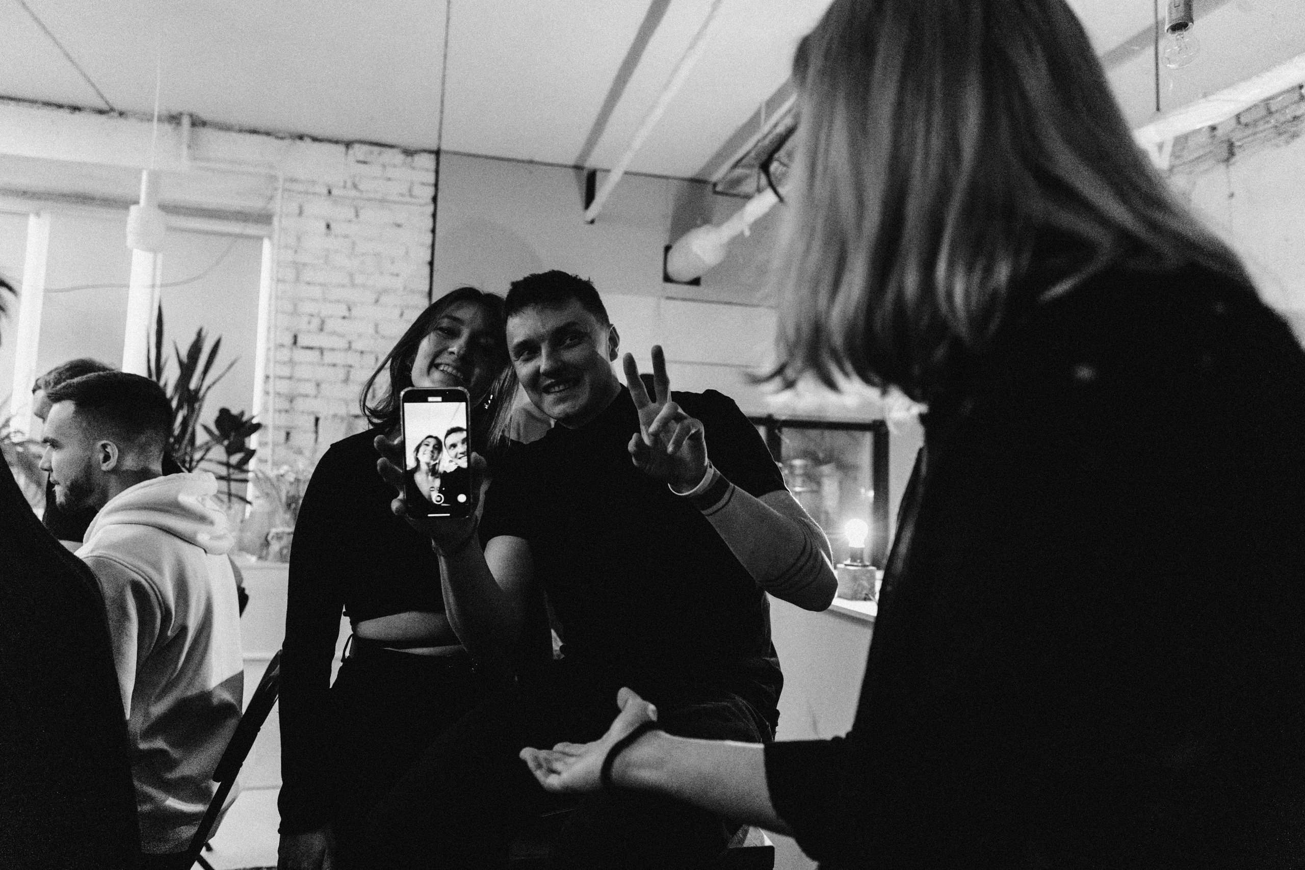 Открытый микрофон в Пространстве «Кудри и цветы». Душевный фотограф Ваших самых ярких событий Марина Погребняк