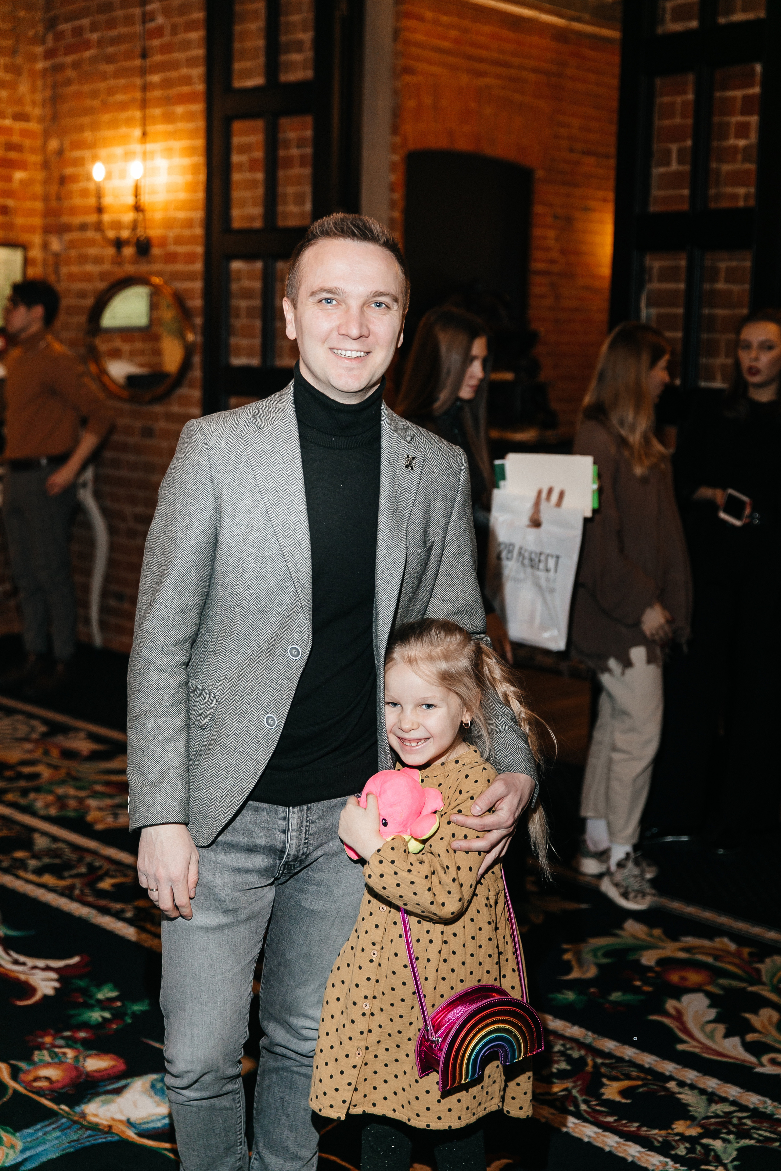 COSMIC MAGIC ДЕНЬ-X. Душевный фотограф Ваших самых ярких событий Марина Погребняк