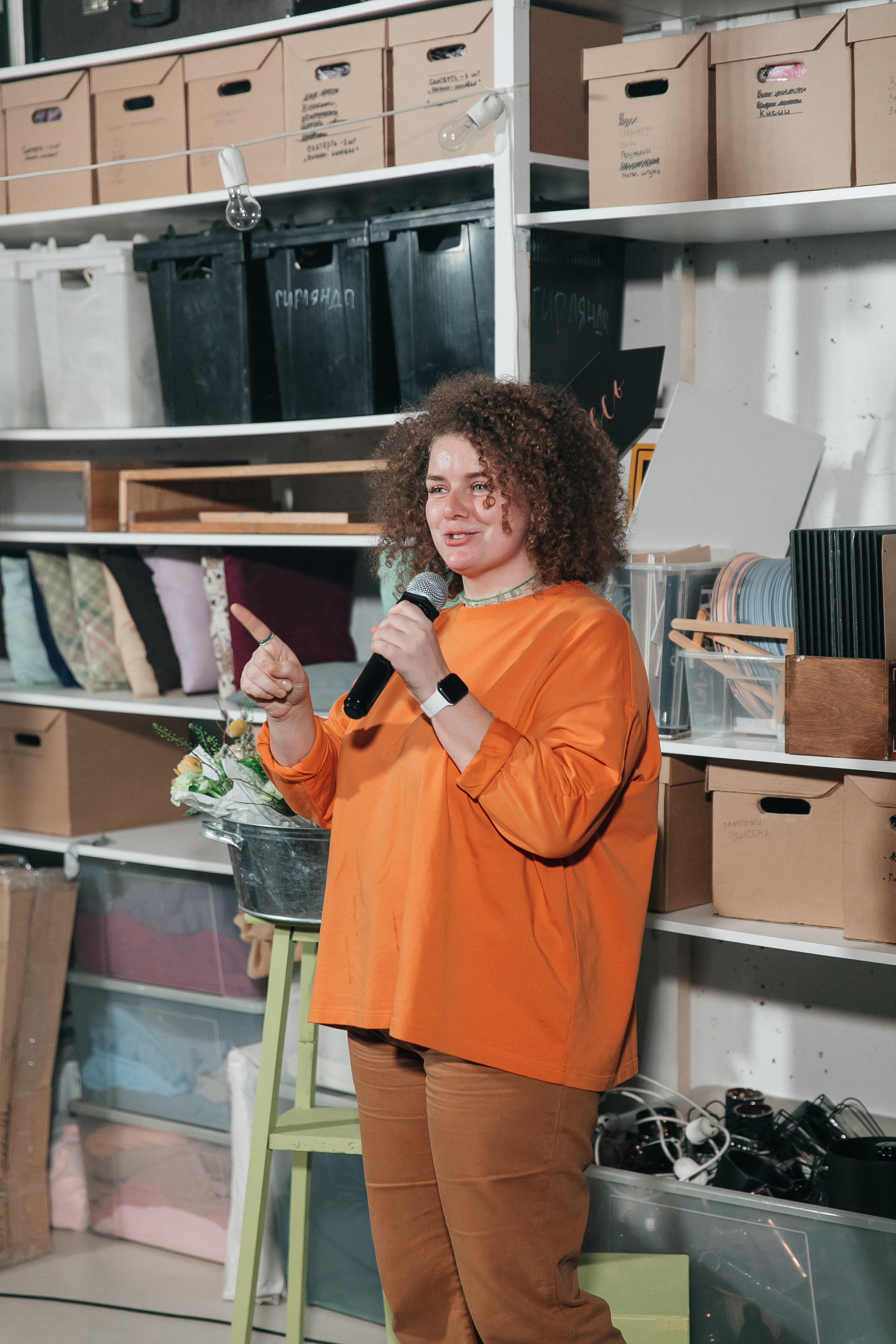 Открытый микрофон в Пространстве «Кудри и цветы». Душевный фотограф Ваших самых ярких событий Марина Погребняк