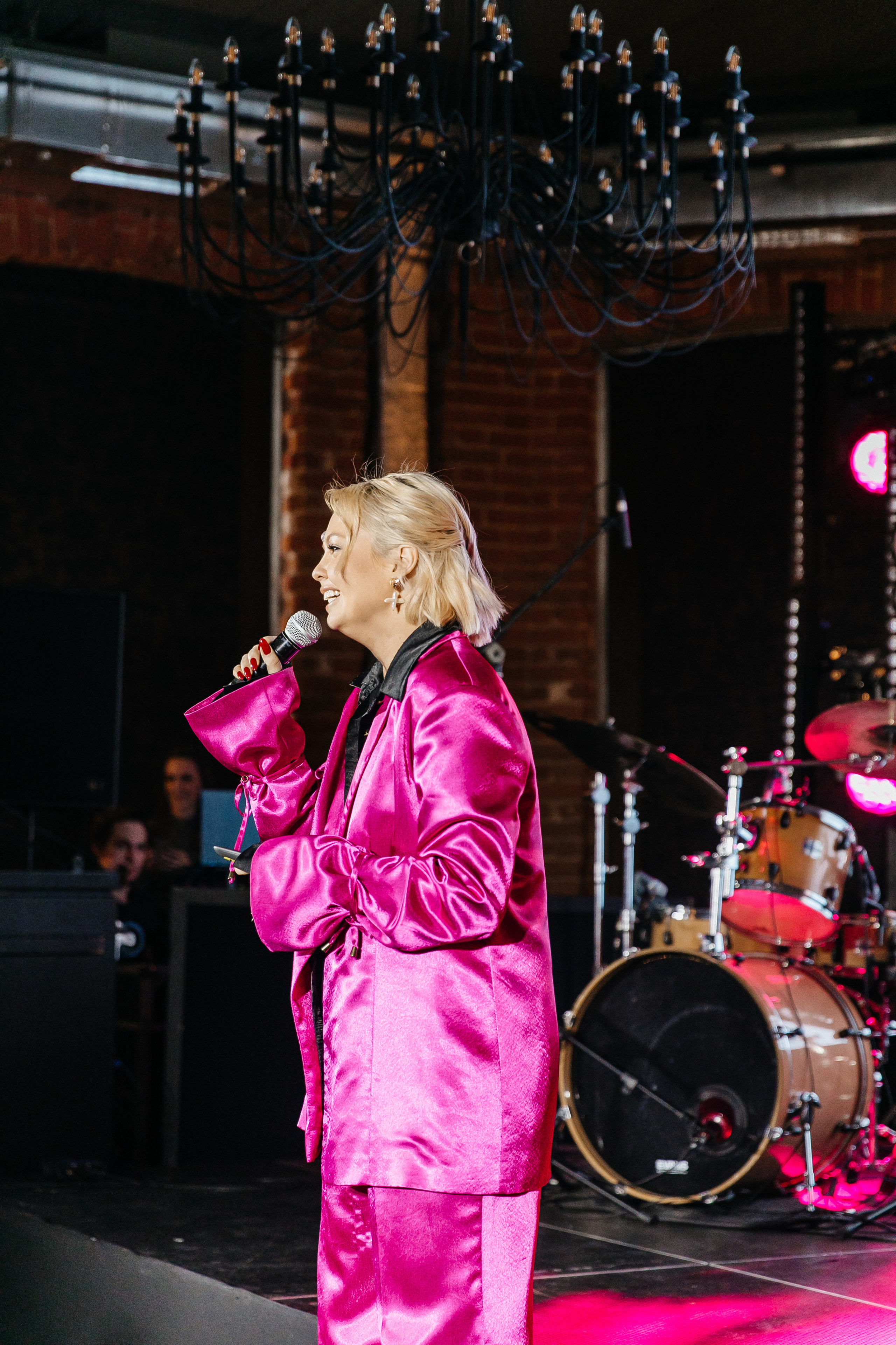 COSMIC MAGIC ДЕНЬ-X. Душевный фотограф Ваших самых ярких событий Марина Погребняк