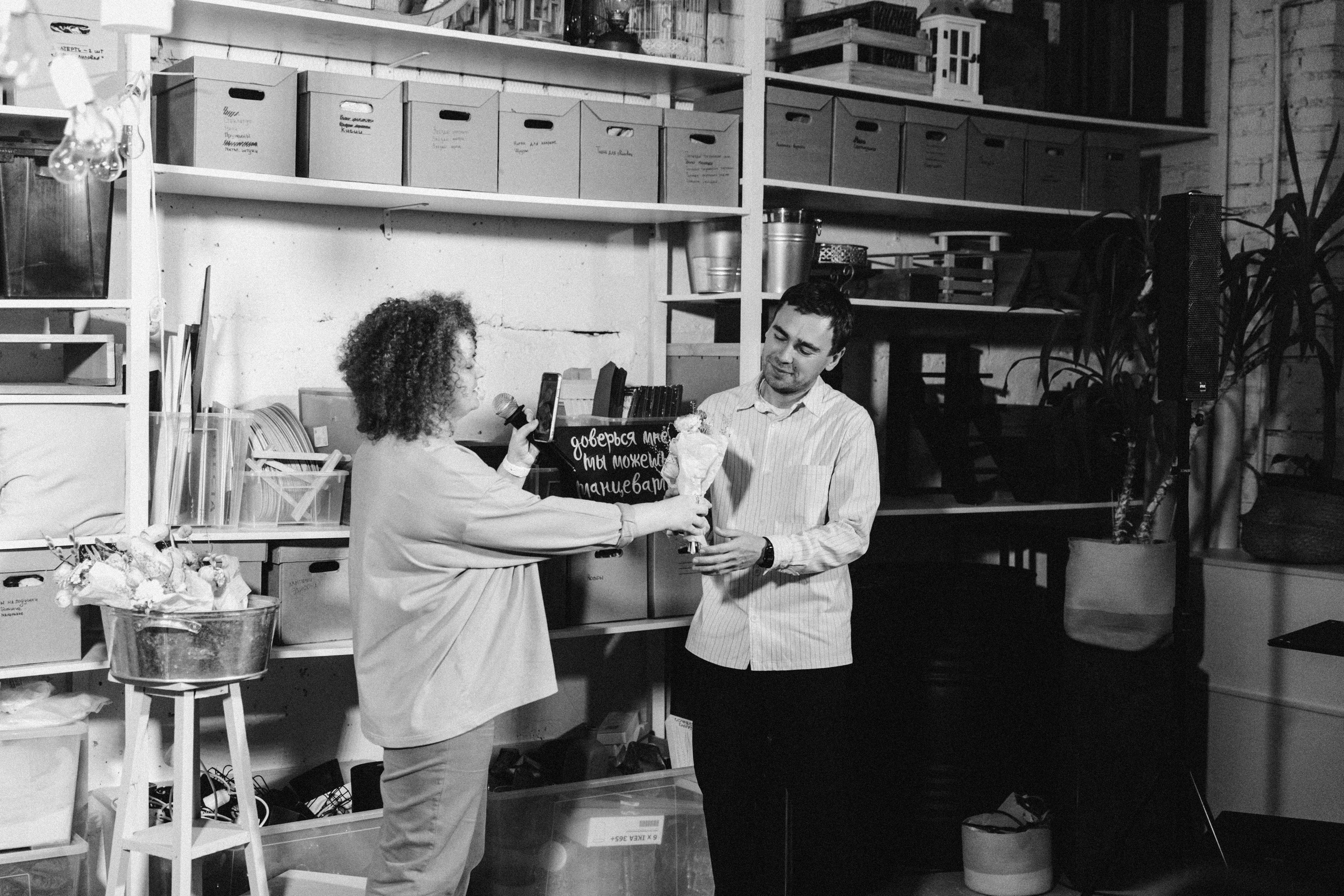 Открытый микрофон в Пространстве «Кудри и цветы». Душевный фотограф Ваших самых ярких событий Марина Погребняк