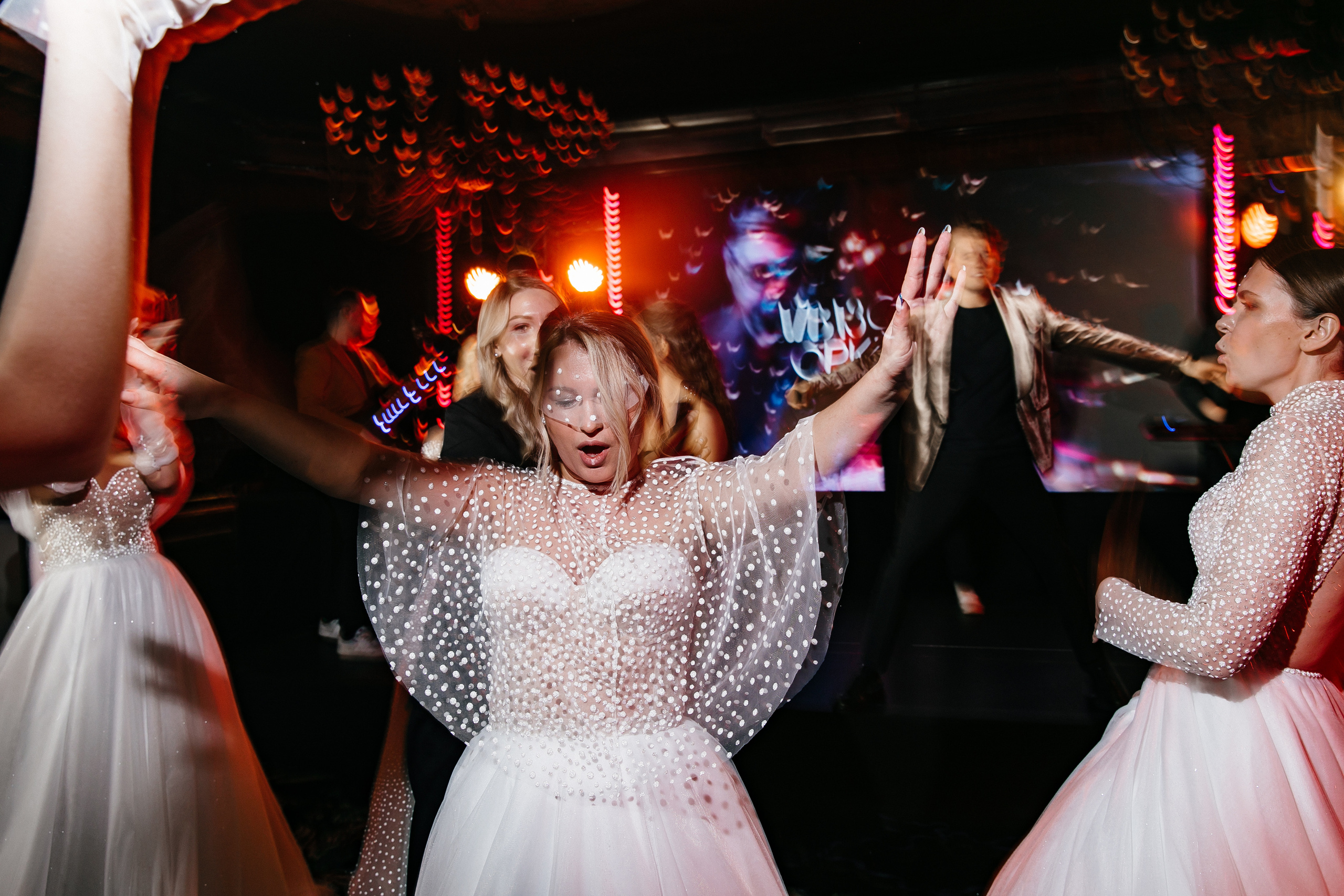 COSMIC MAGIC ДЕНЬ-X. Душевный фотограф Ваших самых ярких событий Марина Погребняк