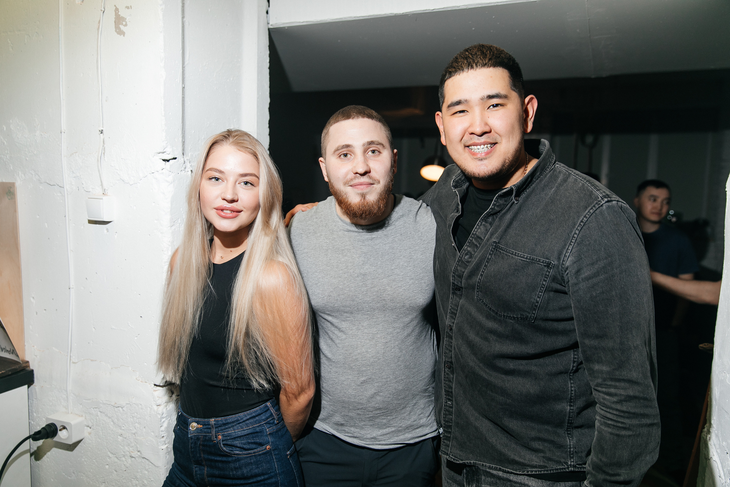 Открытый микрофон в Пространстве «Кудри и цветы». Душевный фотограф Ваших самых ярких событий Марина Погребняк