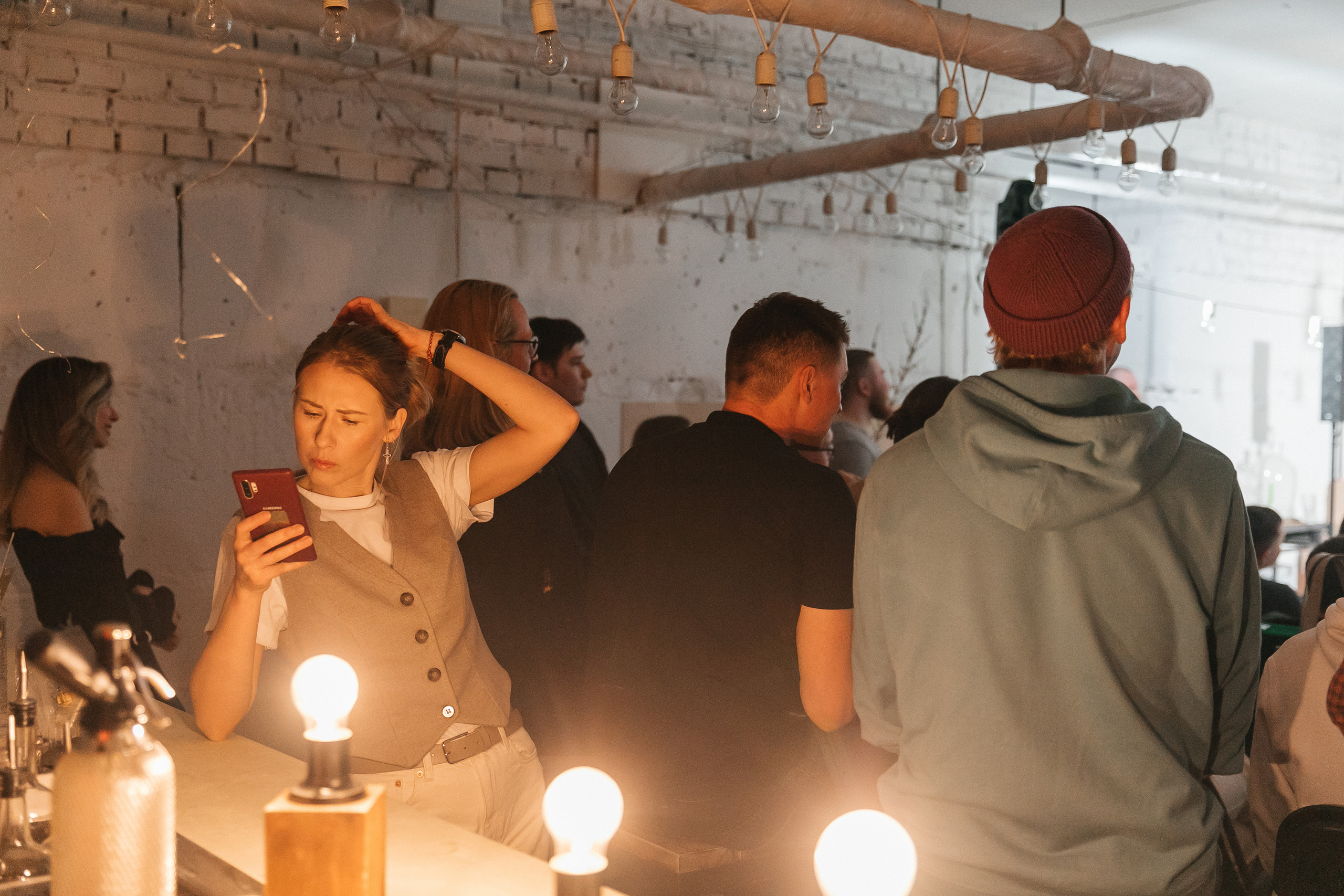 Открытый микрофон в Пространстве «Кудри и цветы». Душевный фотограф Ваших самых ярких событий Марина Погребняк