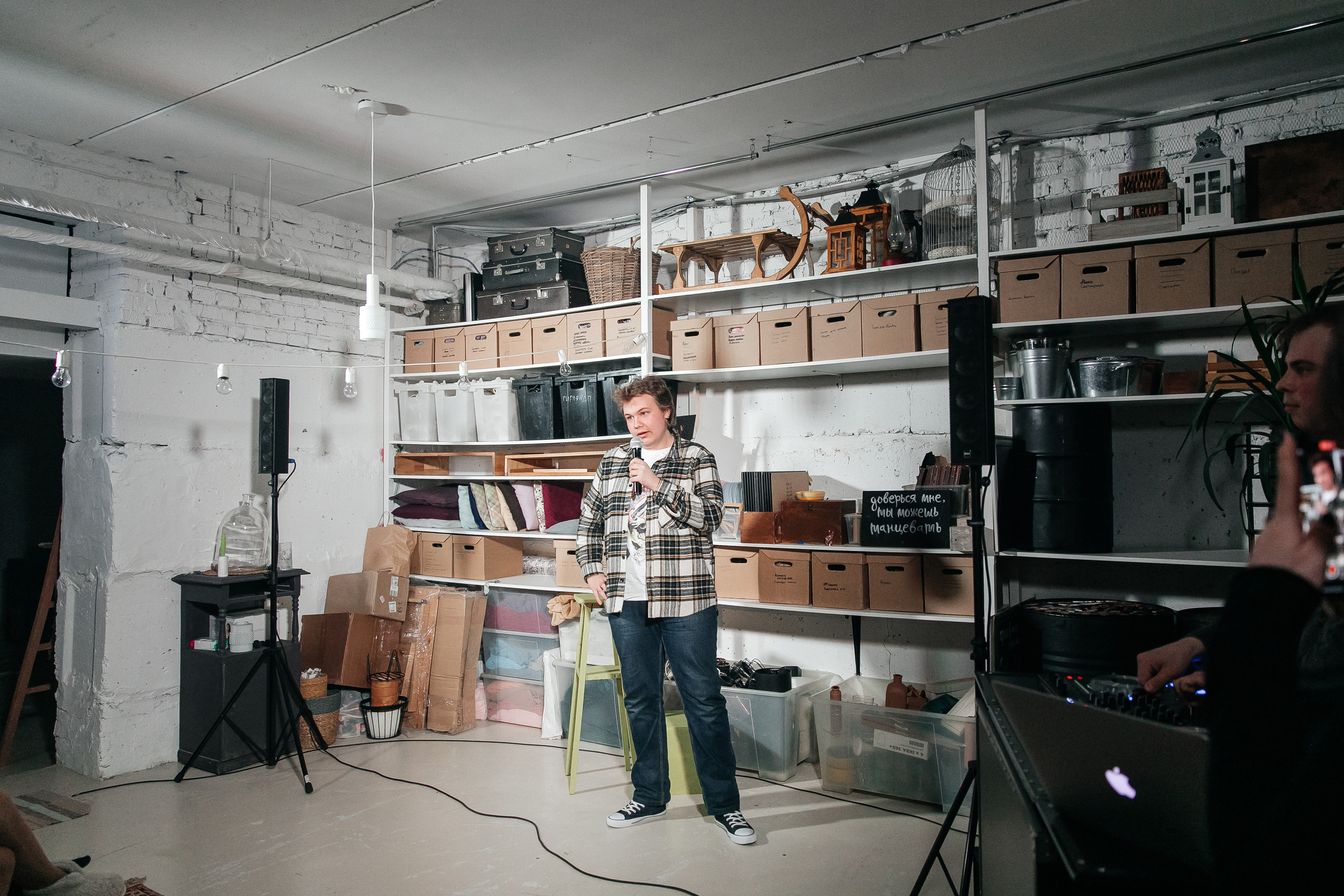 Открытый микрофон в Пространстве «Кудри и цветы». Душевный фотограф Ваших самых ярких событий Марина Погребняк