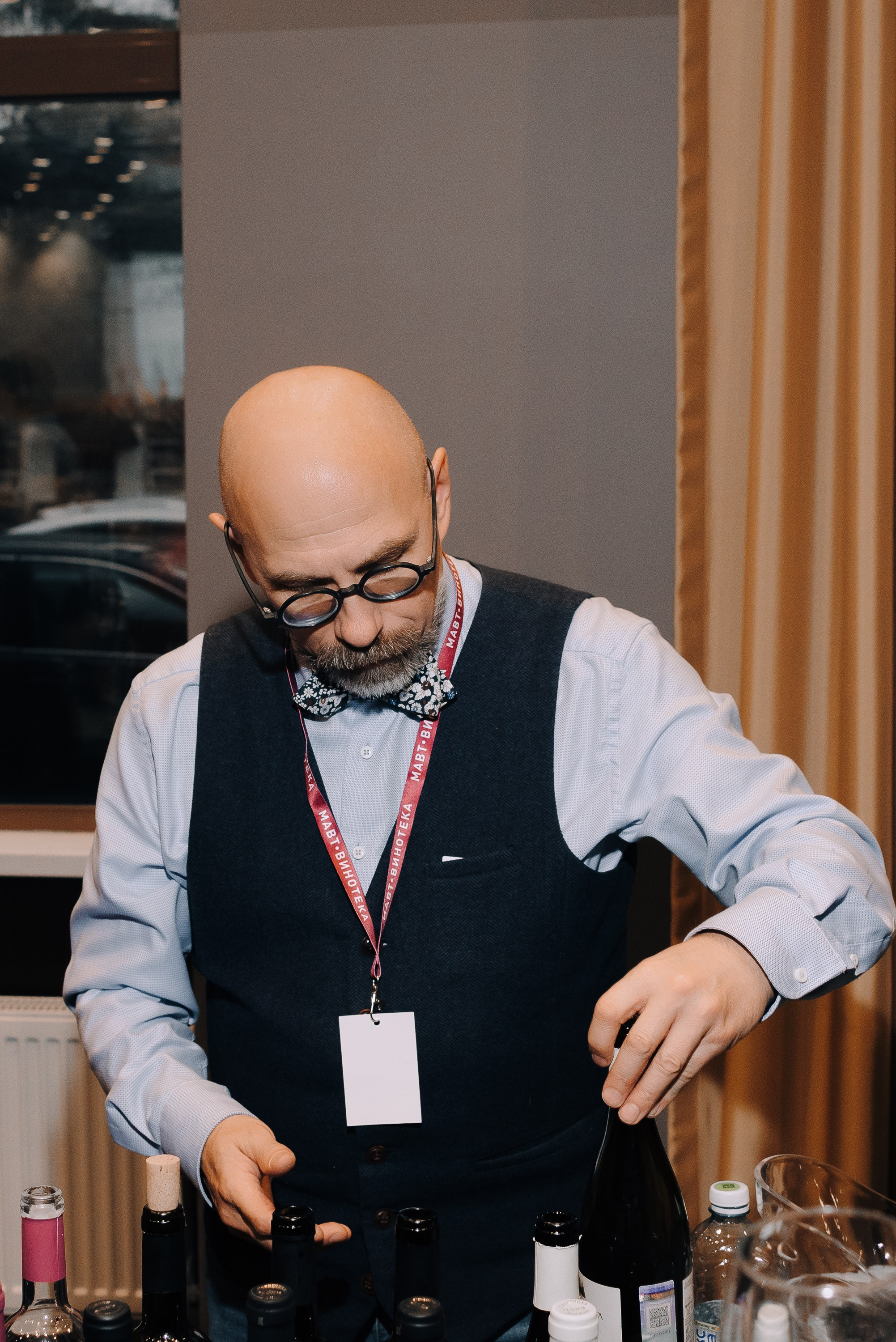 ФЕСТИВАЛЬ ВИНА И КРЕПКИХ НАПИТКОВ МАВТ-ВИНОТЕКА. Репортажный фотограф Зуев Роман г. Челябинск