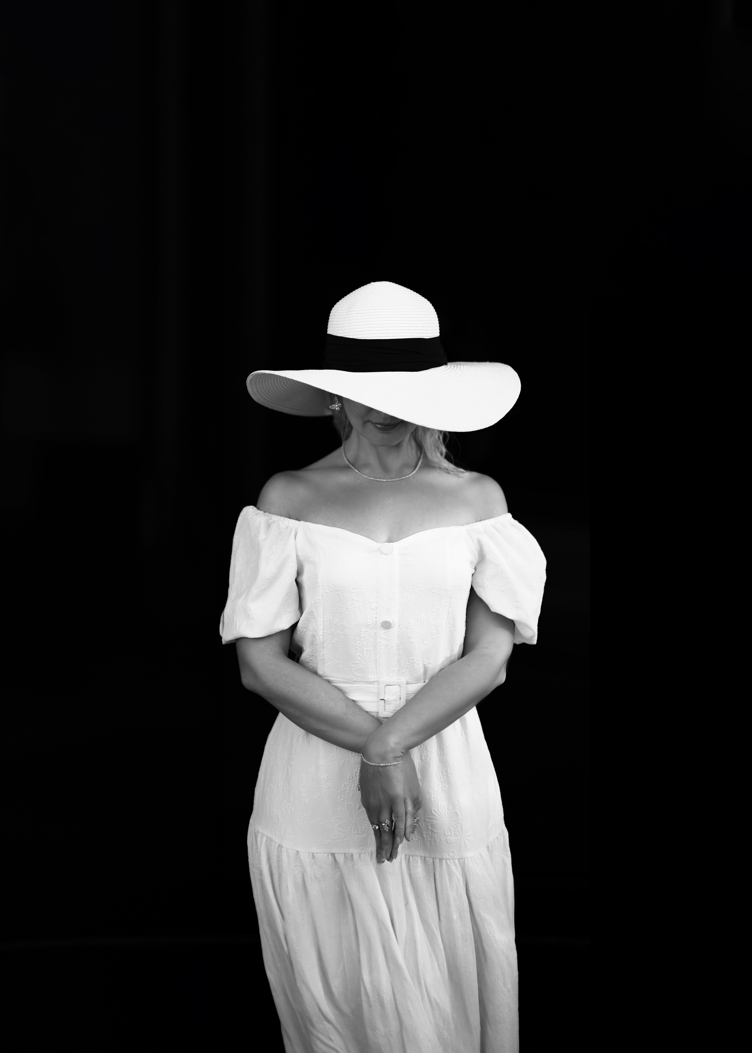 MONOCHROME. Shamirov Arkadiy