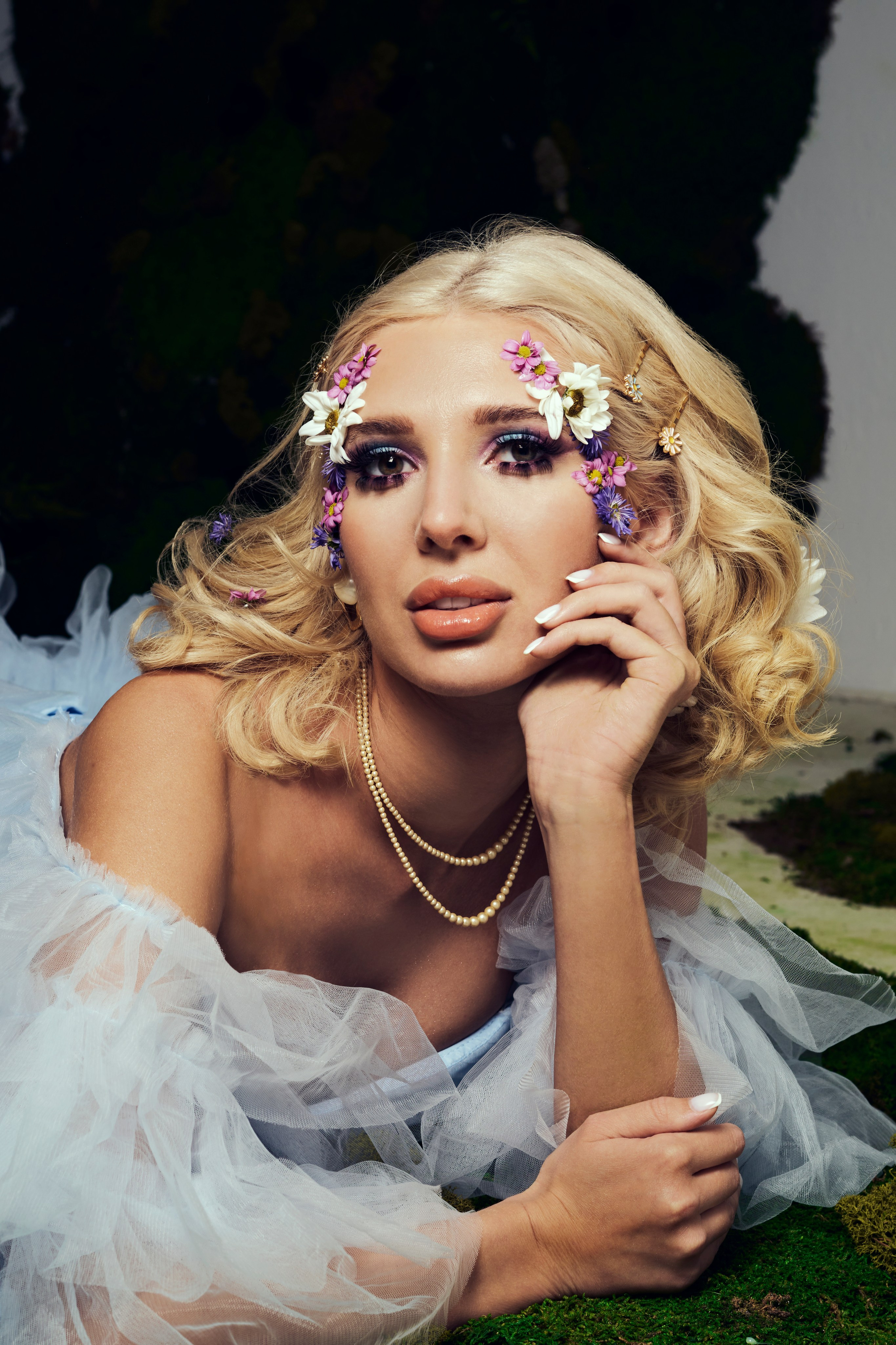 Коммерция. Ретушер Анастасия Бонда