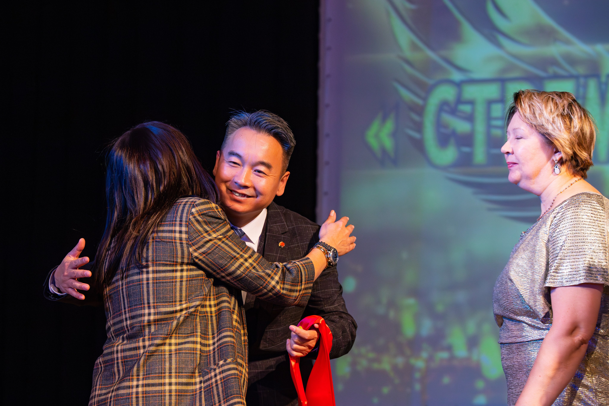 Корпорация FOHOW. Фотограф Александр Поздняков  Новосибирск