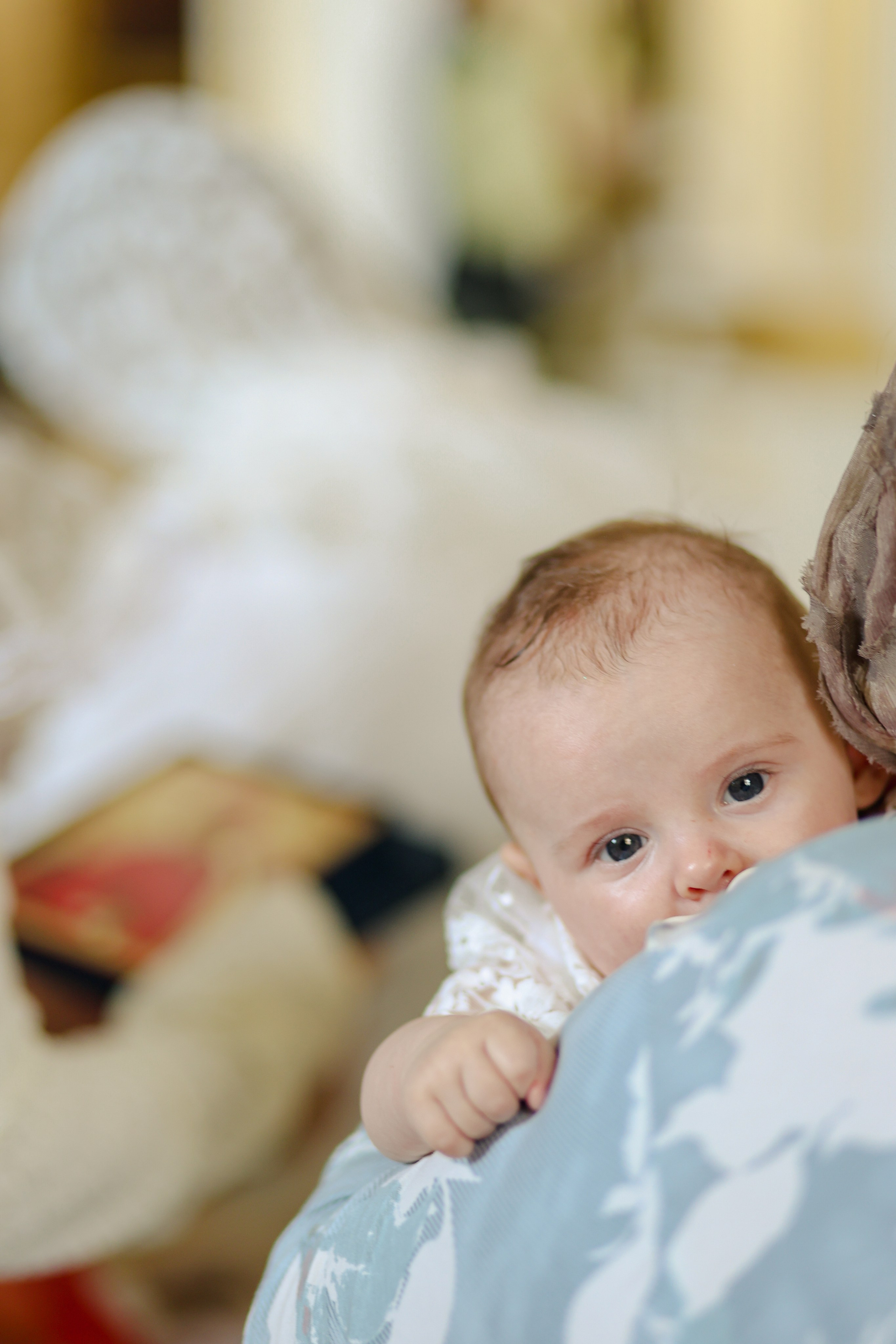 Крещение Софии. Репортажный и портретный фотограф в Санктпетербурге. Видиосъемка мероприятий в Санкт-Петербурге