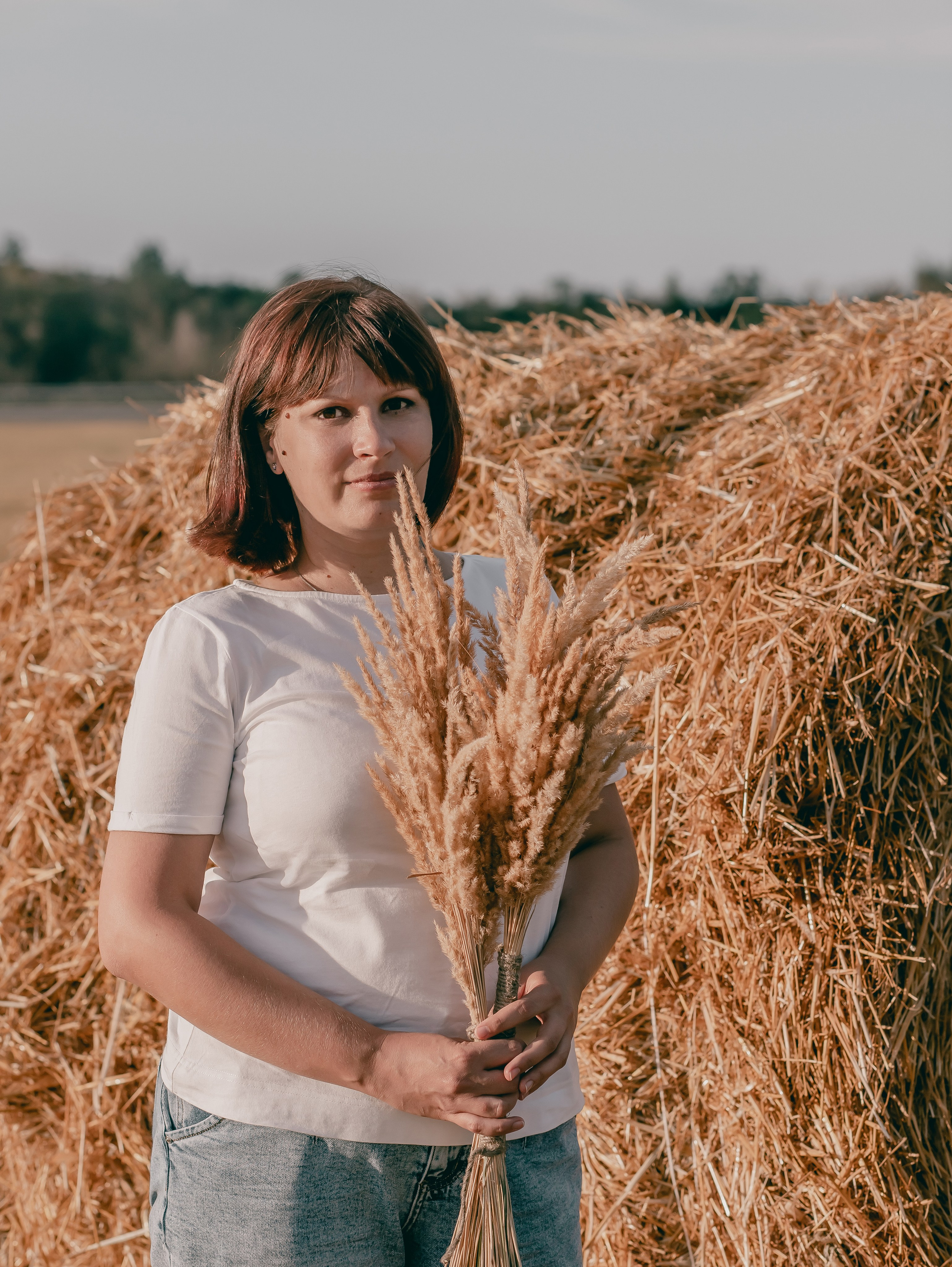 Марина_поле, стога. Фотограф Воронеж, Новая Усмань Мария Бублик