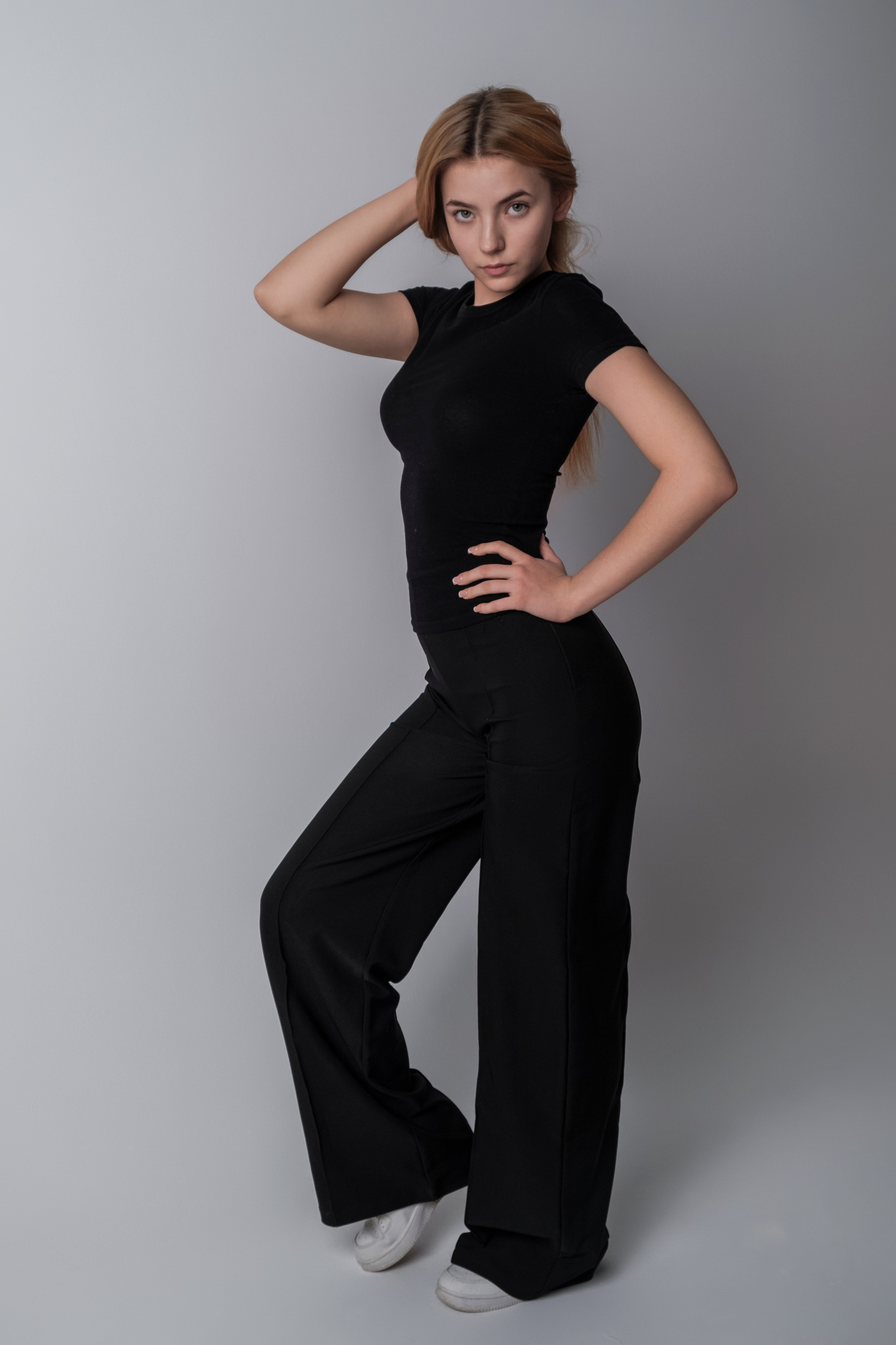 Театральное портфоли. Профессиональная фотосъемка в Крыму. Натуральные эмоции и живые кадры. Забронируйте дату прямо сейчас!