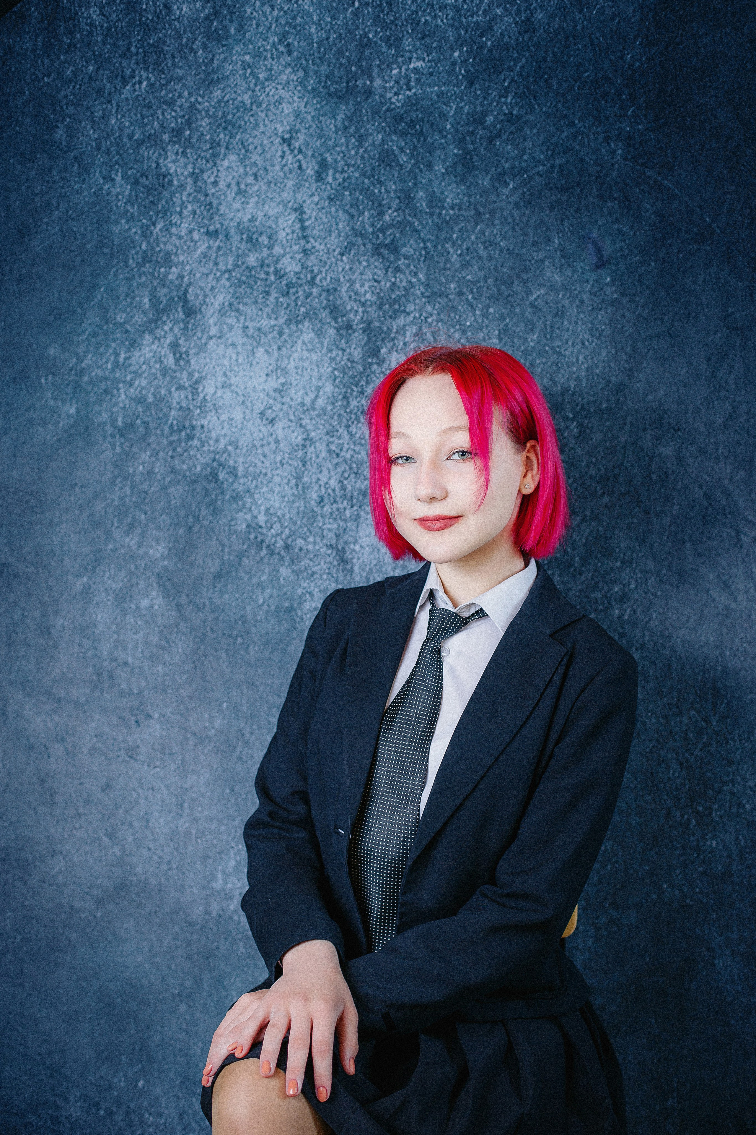 Выпускные альбомы школьные портреты Искитим Бердск Новосибирск. Выпускные альбомы Искитим, Бердск и Новосибирск Крюкова Елена