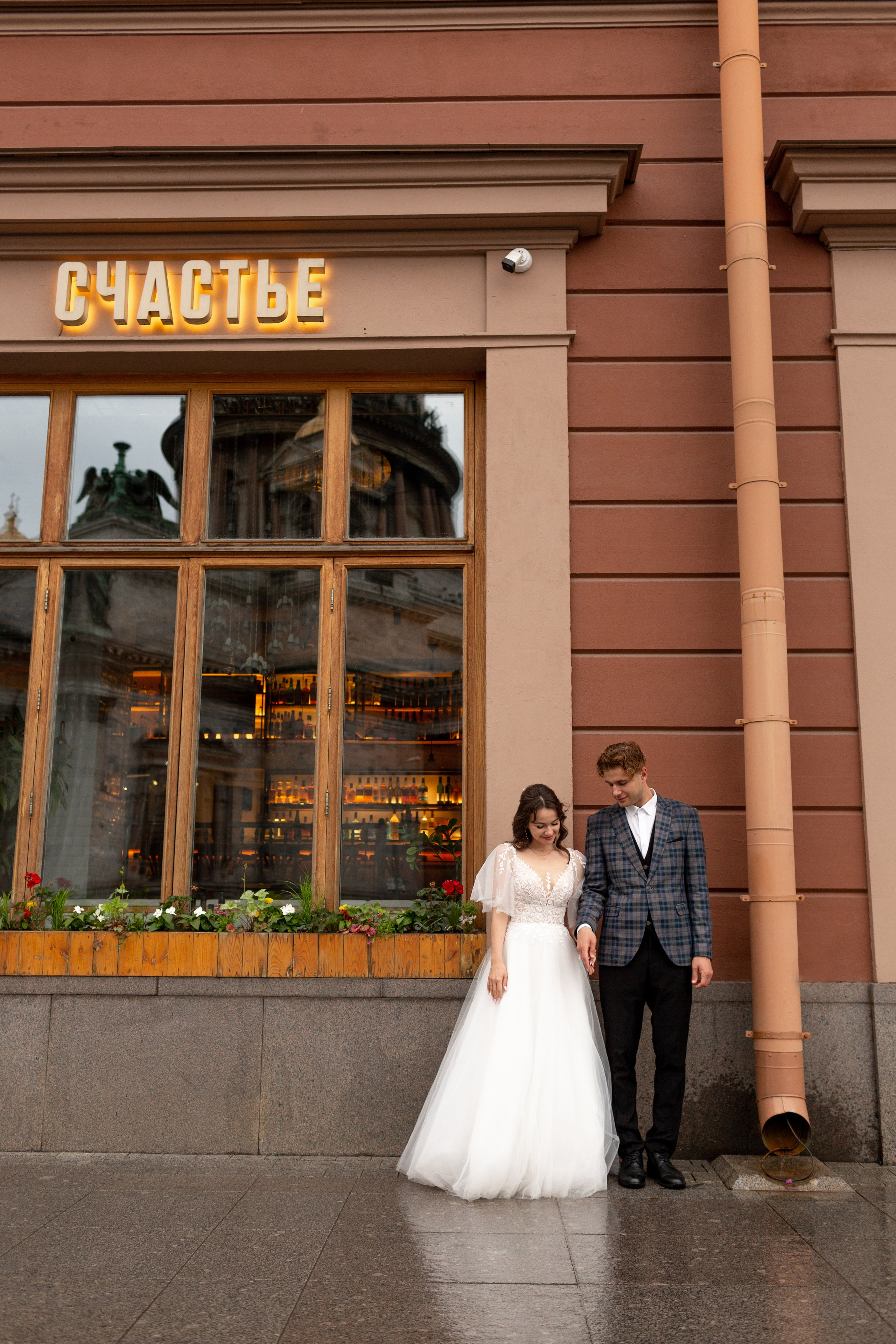 Свадебная фотопрогулка. Свадебный фотограф Кирилл Белый