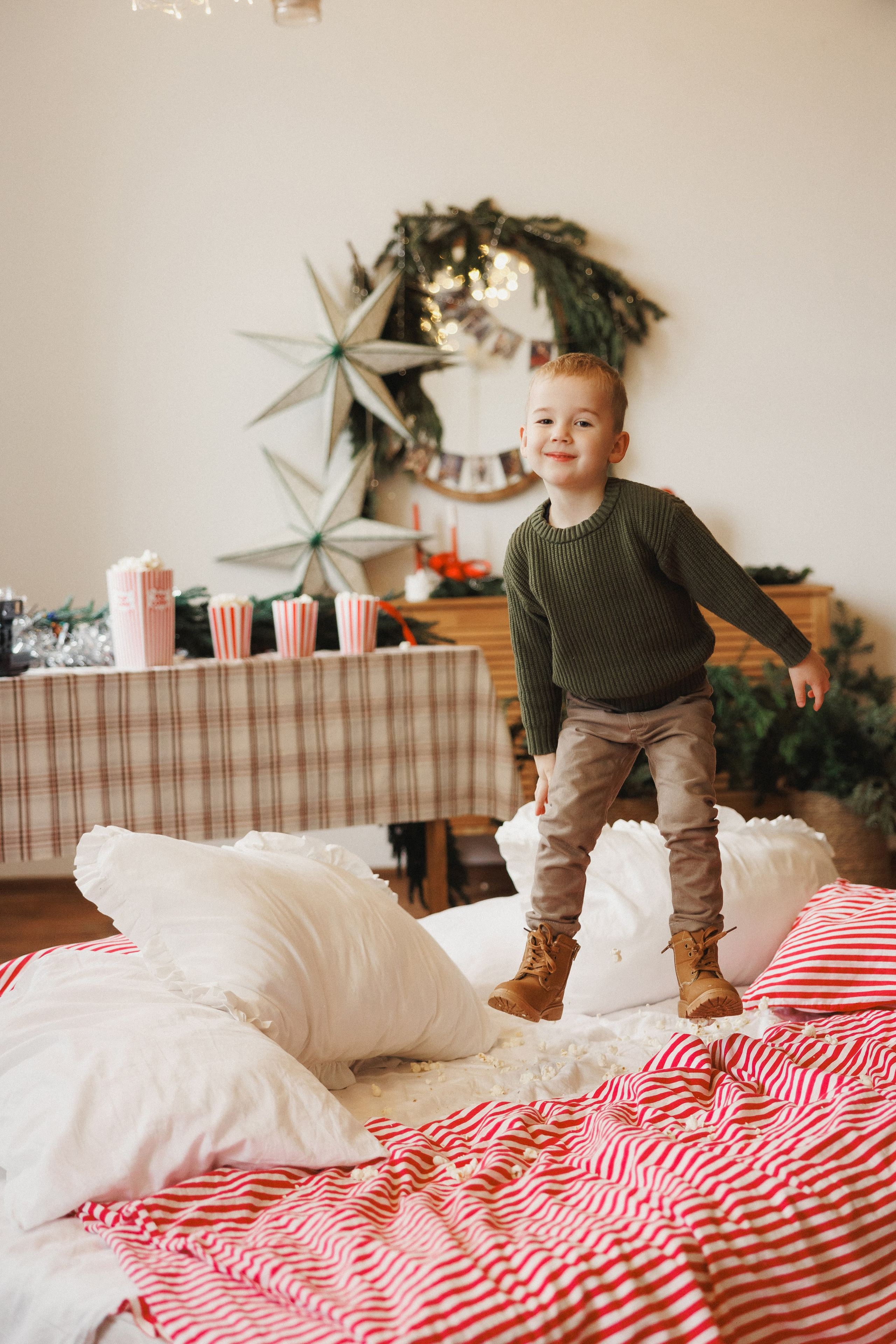 Новогодняя фотосессия в фотостудии «Берлин», город Краснодар. Семейный и детский фотограф в Краснодаре Анна Трашкова