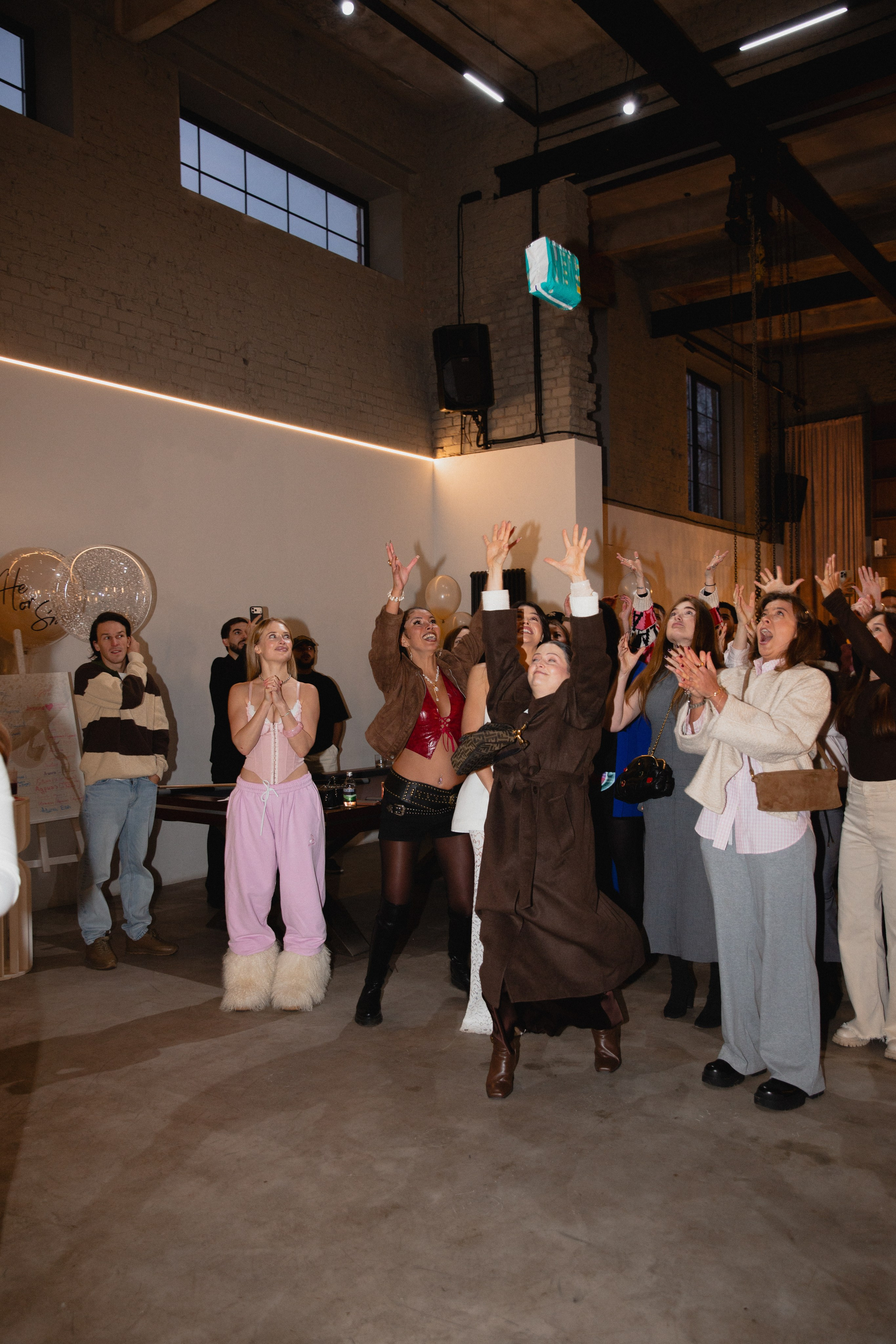 Гендер пати | 11.25. Фотограф | Юля Ди