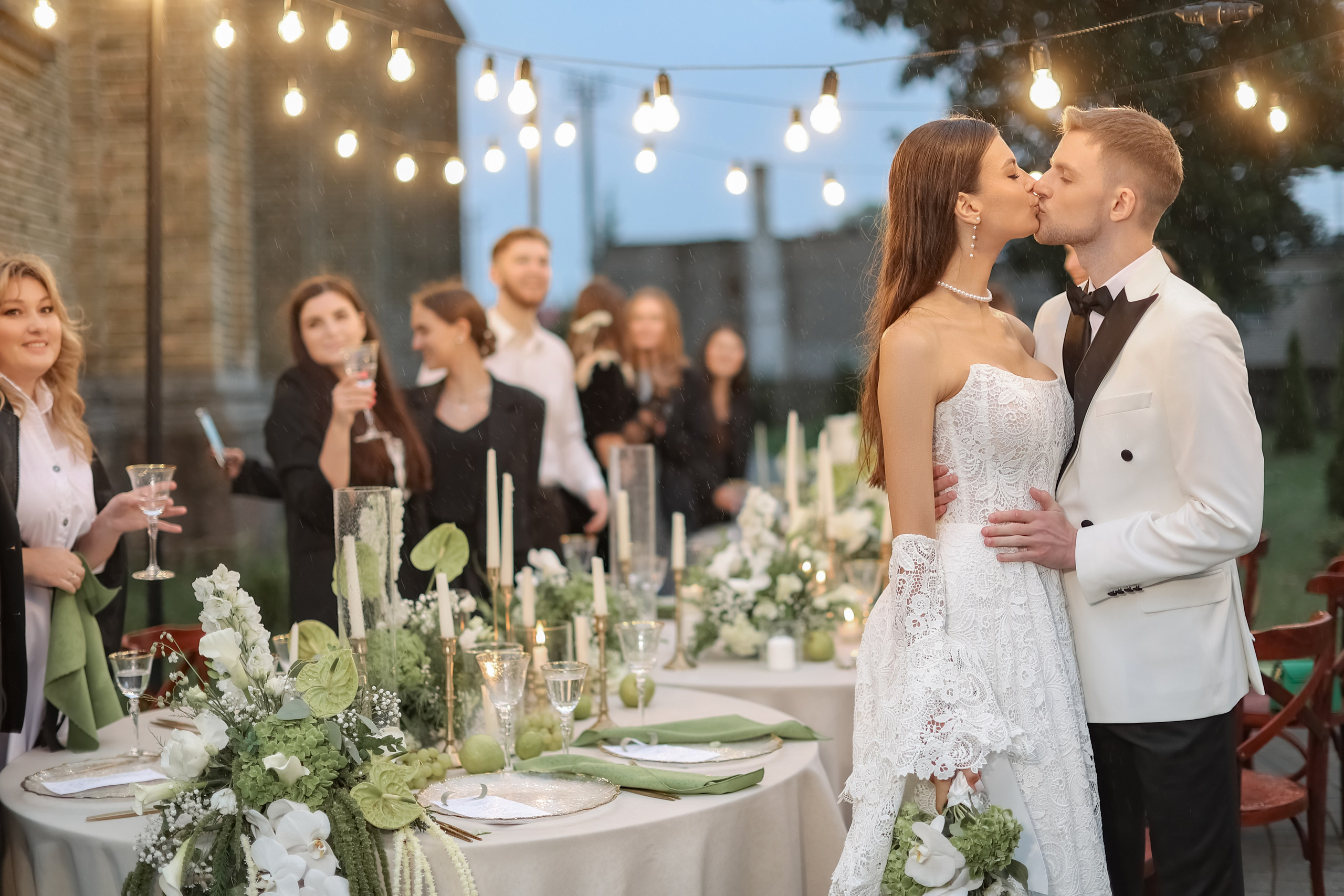 Кирилл и Виктория. Свадебные фотограф и видеограф в Минске Голдосовы Марина и Вадим