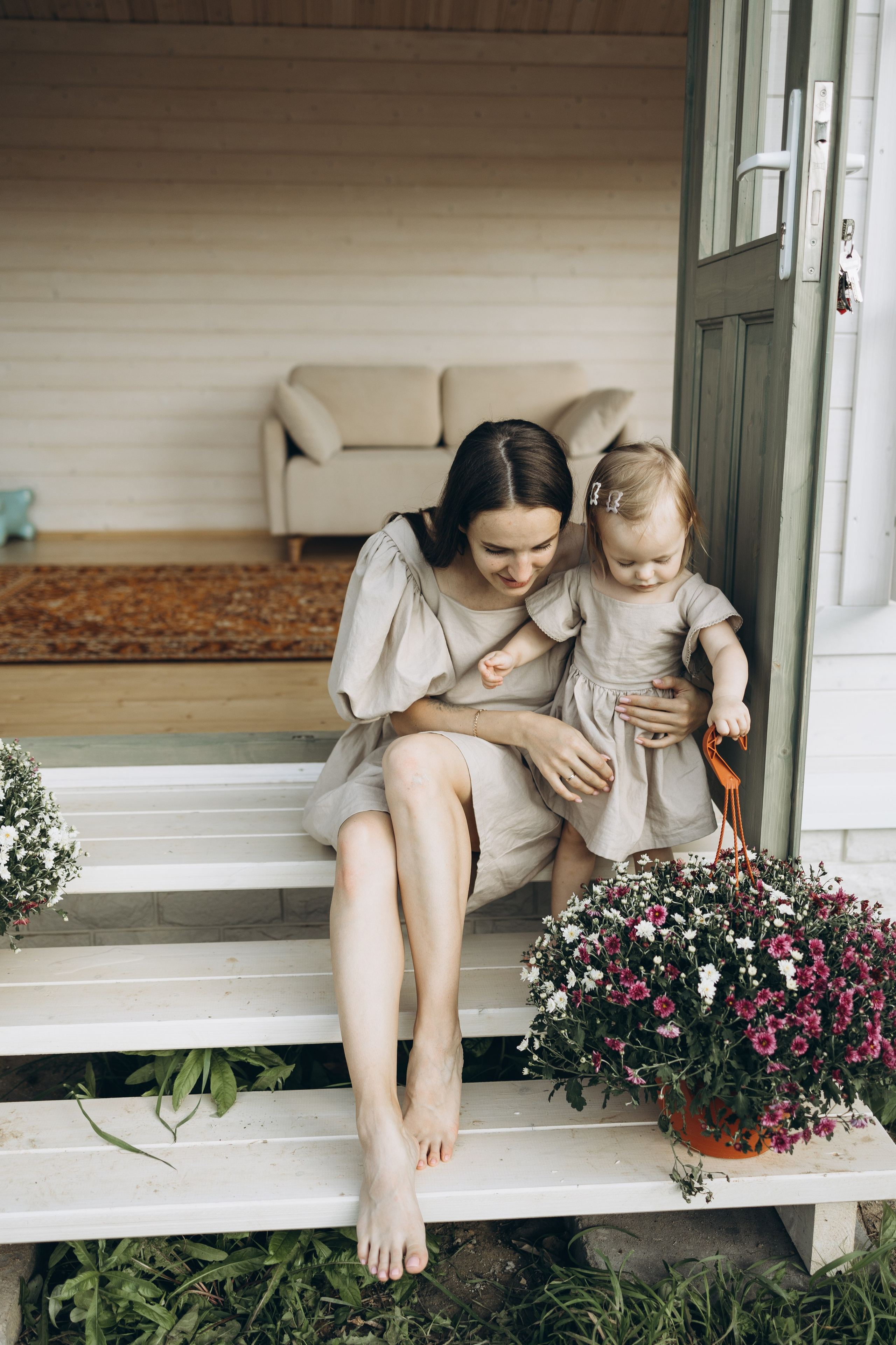 Оля и Мирослава Беседка. Семейный фотограф в Москве Виктория Ястребинская