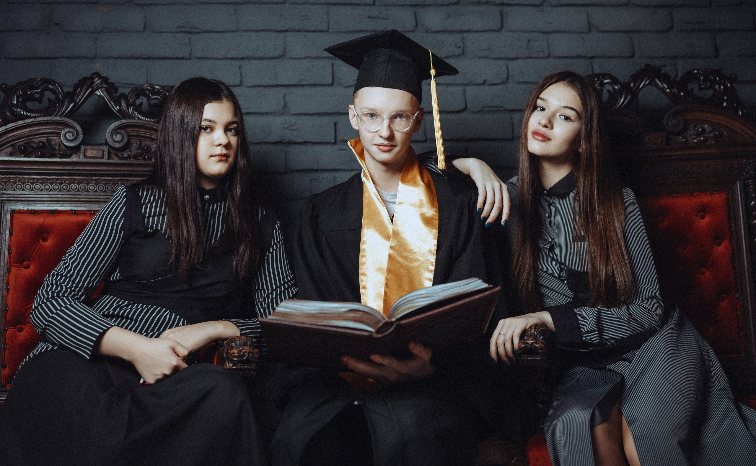 Стилизованный выпуск лицея. Фотограф Олег Сотник