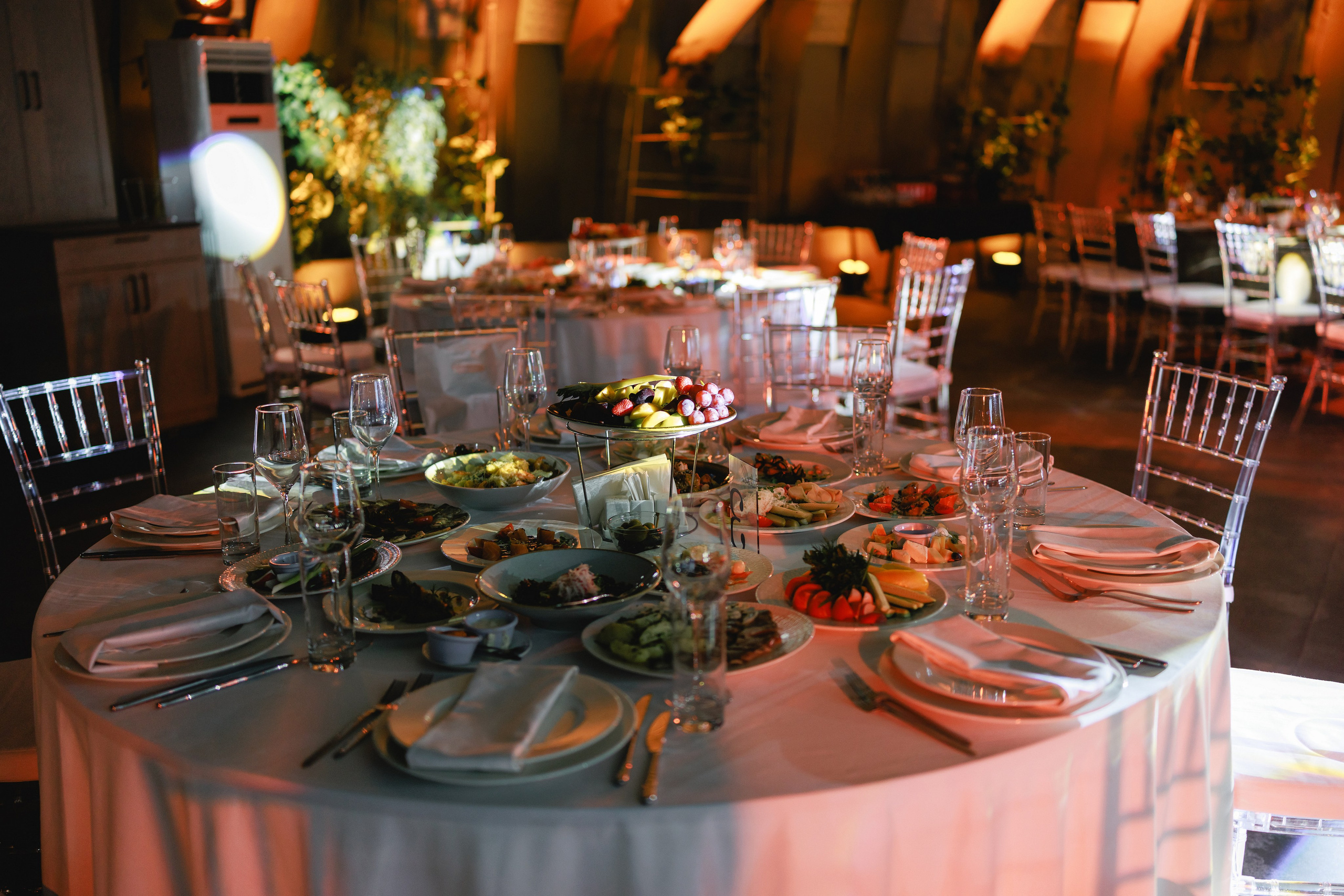 Выпускной в Графском парке. Фотограф Олег Сотник