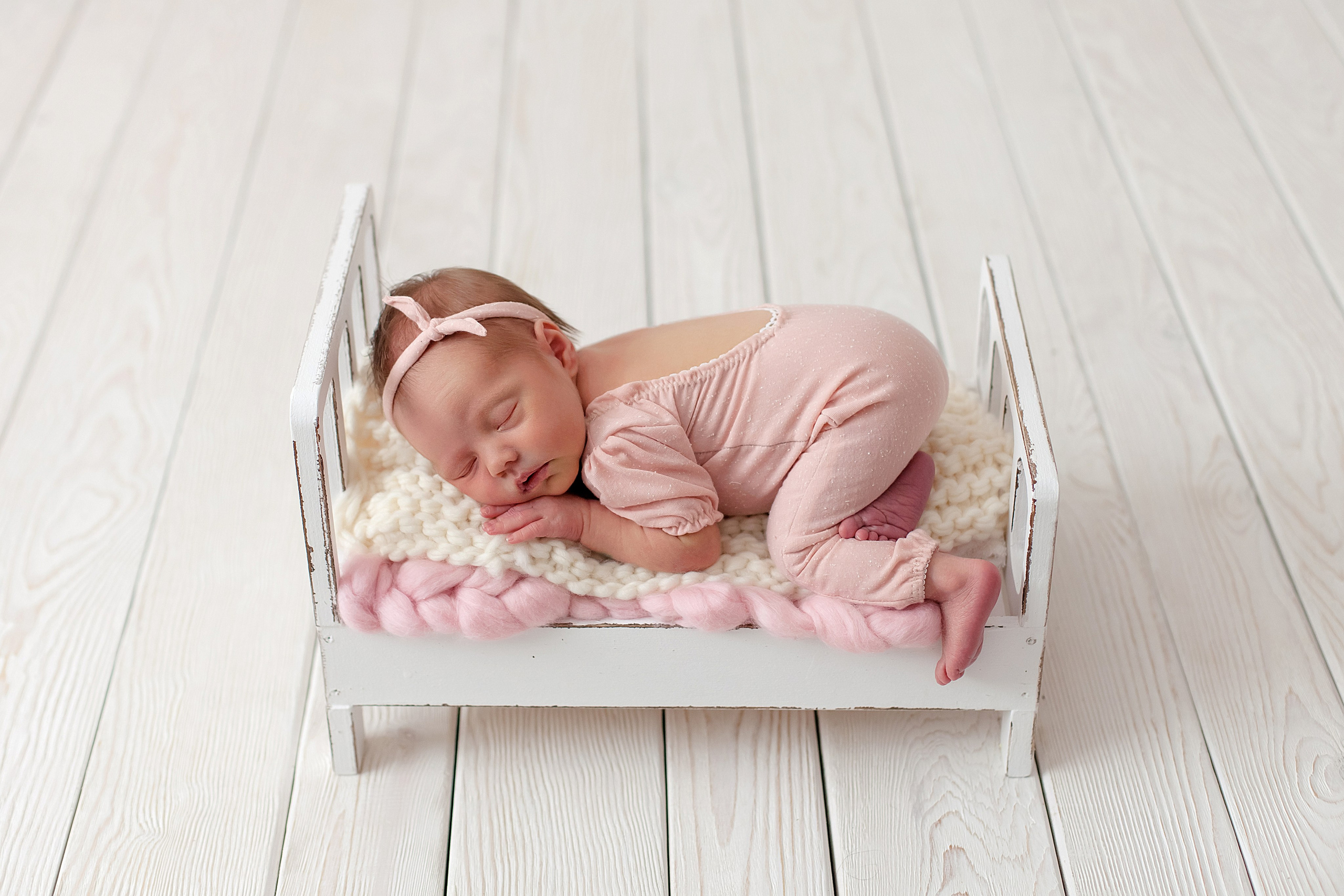Новорожденные до 28 дней. Фотограф новорожденных в Тюмени