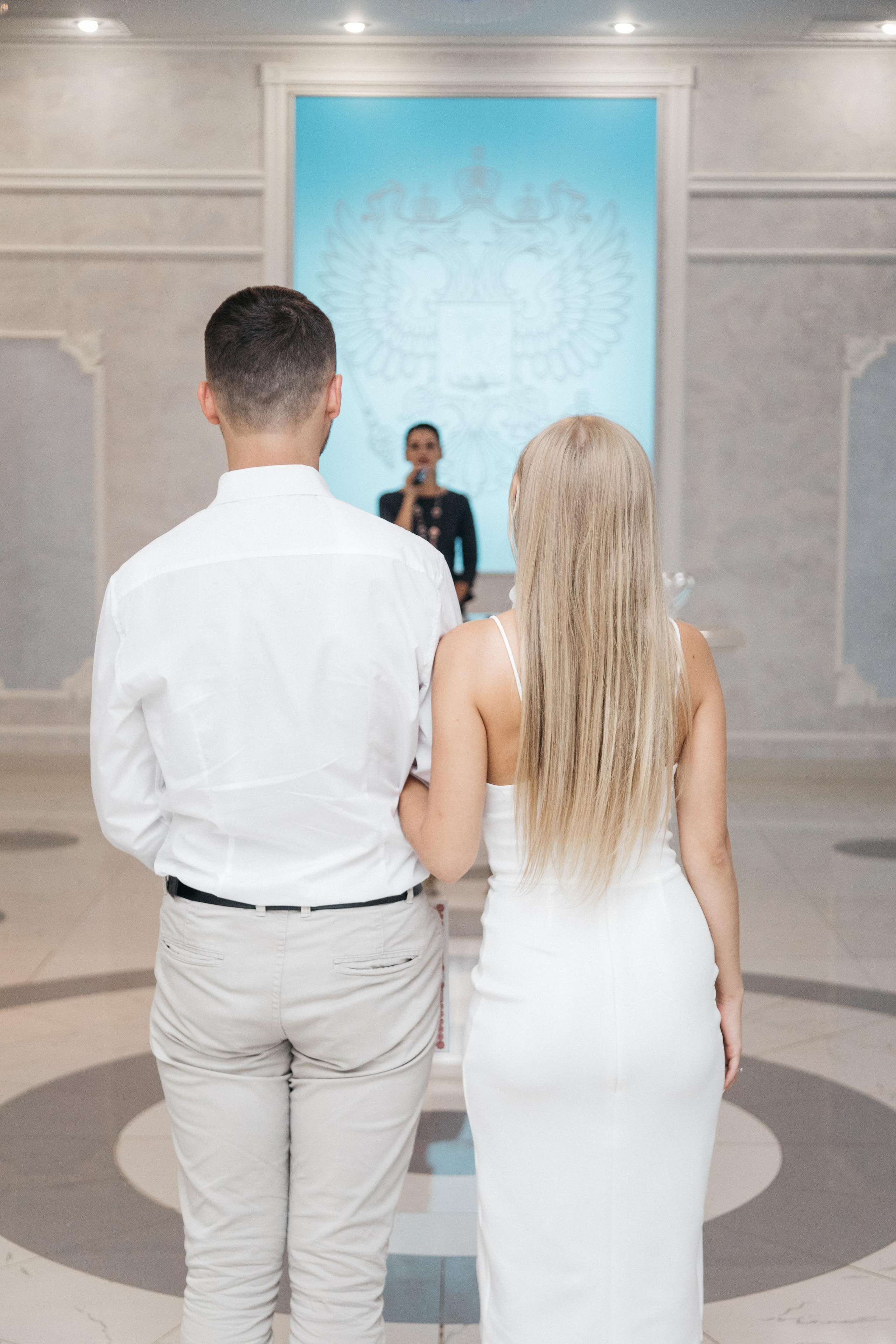 Регистрация Андрея и Валерии. Свадебный и семейный фотограф в Иркутске Яна Лиа