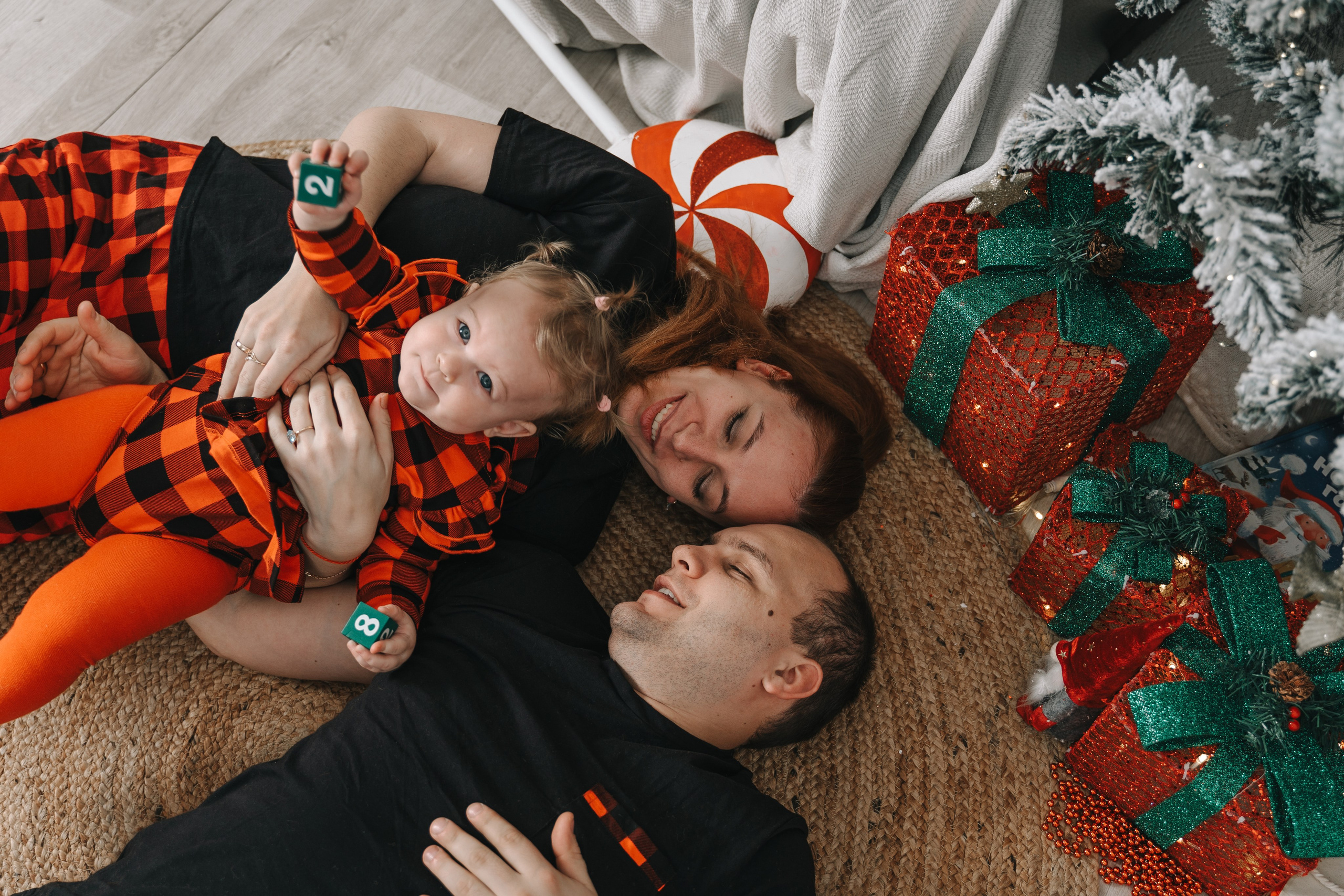 MANILUK. MILATE — выпускные альбомы, фотосессии и видео в Москве