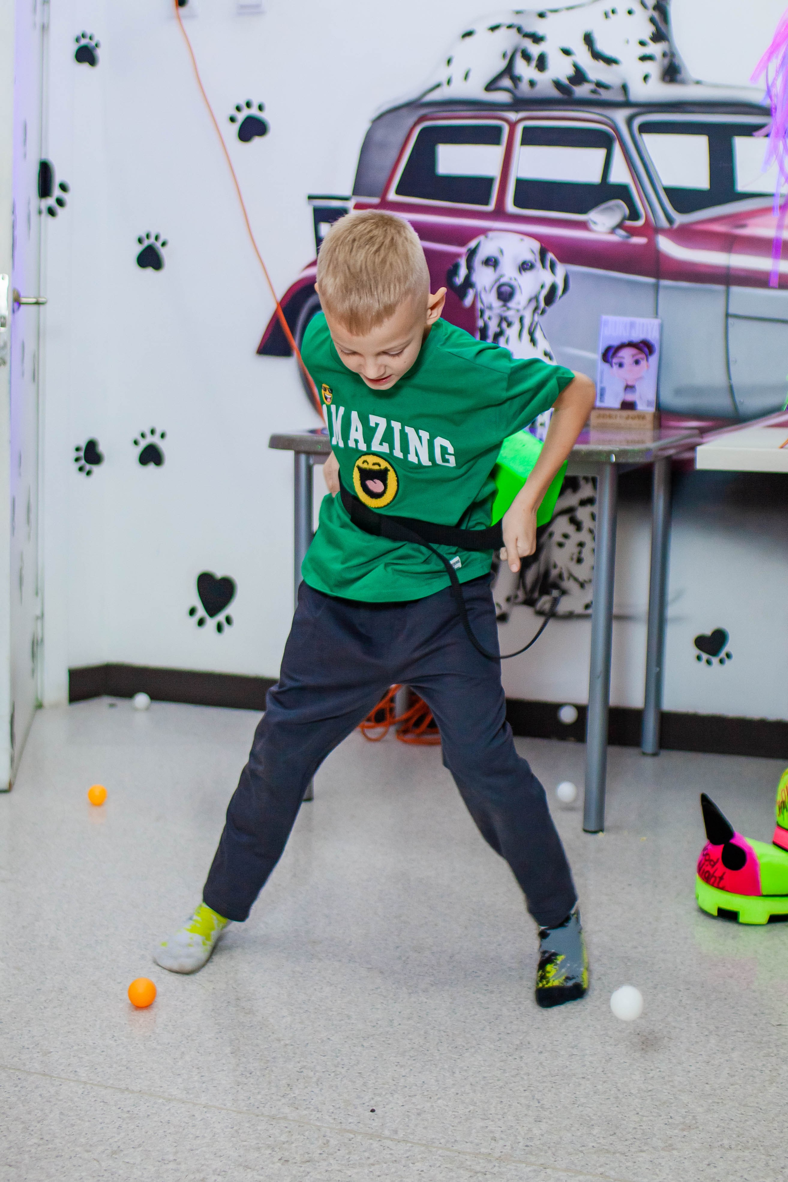 Неон Челендж День рождения Ярослава. Детский и семейный фотограф в Санкт-Петербурге Елизавета Сорокина