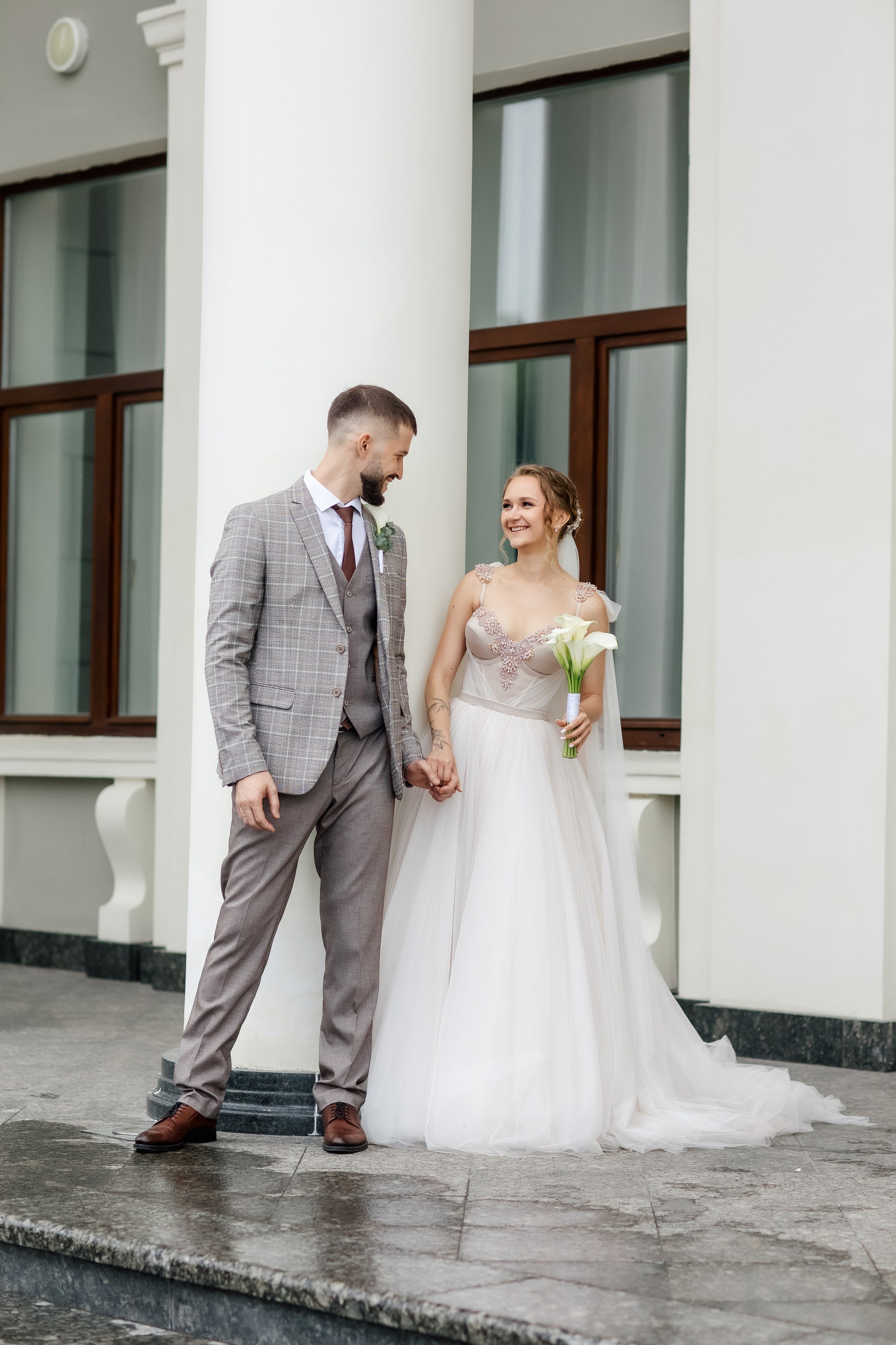 Степан и Ульяна. Утро. Загс. Прогулка. Дождь и солнце. Свадебный фотограф в Хабаровске